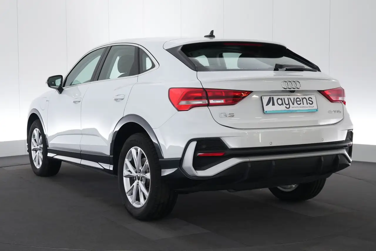 Audi Q3 Sportback 45 TFSI e PHEV S-Tronic S-Line LEDER/ALC, миниатюра 9