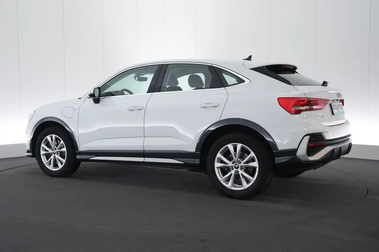 Audi Q3 Sportback 45 TFSI e PHEV S-Tronic S-Line LEDER/ALC, миниатюра 10