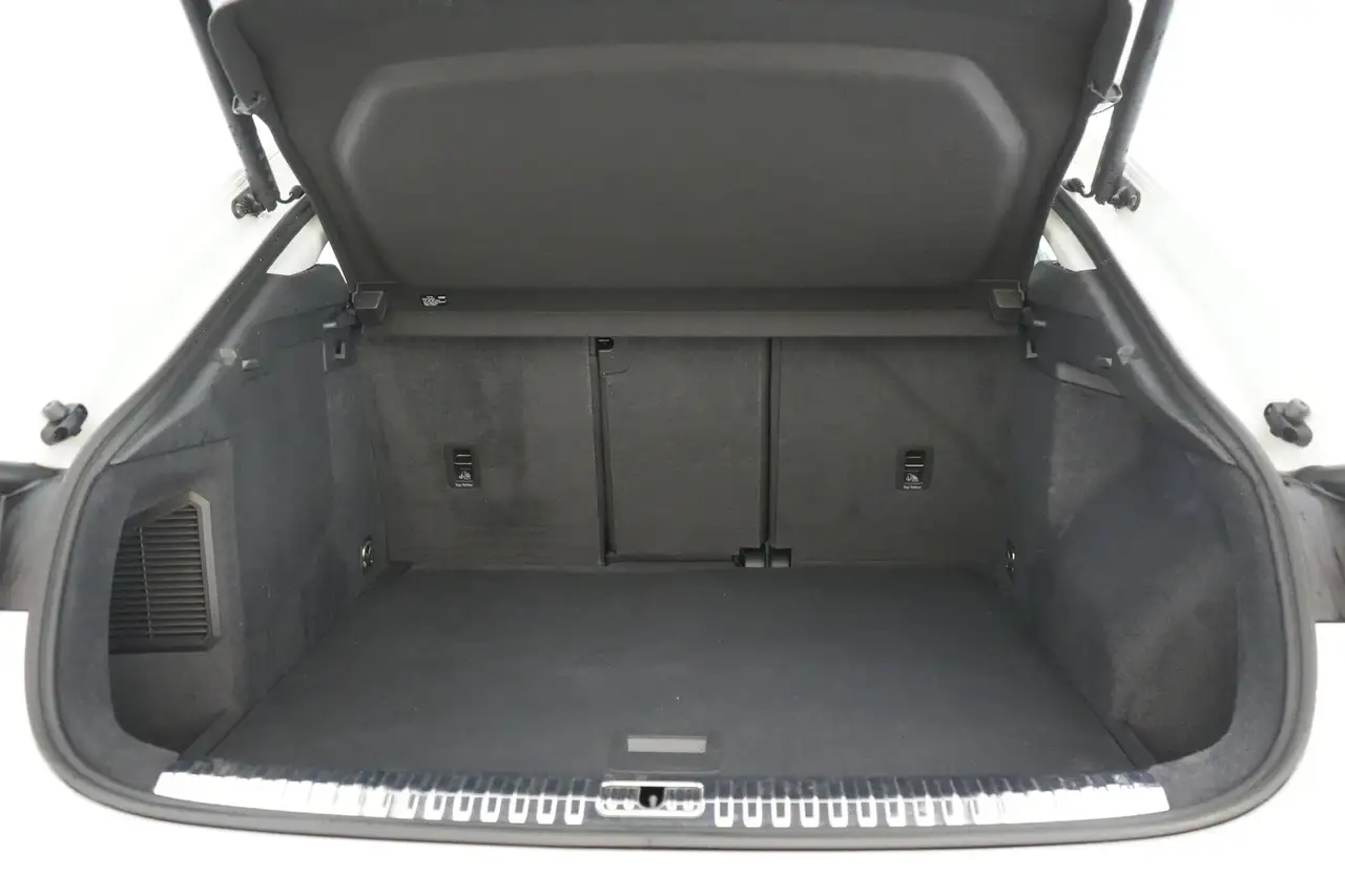 Audi Q3 Sportback 45 TFSI e PHEV S-Tronic S-Line LEDER/ALC, миниатюра 21