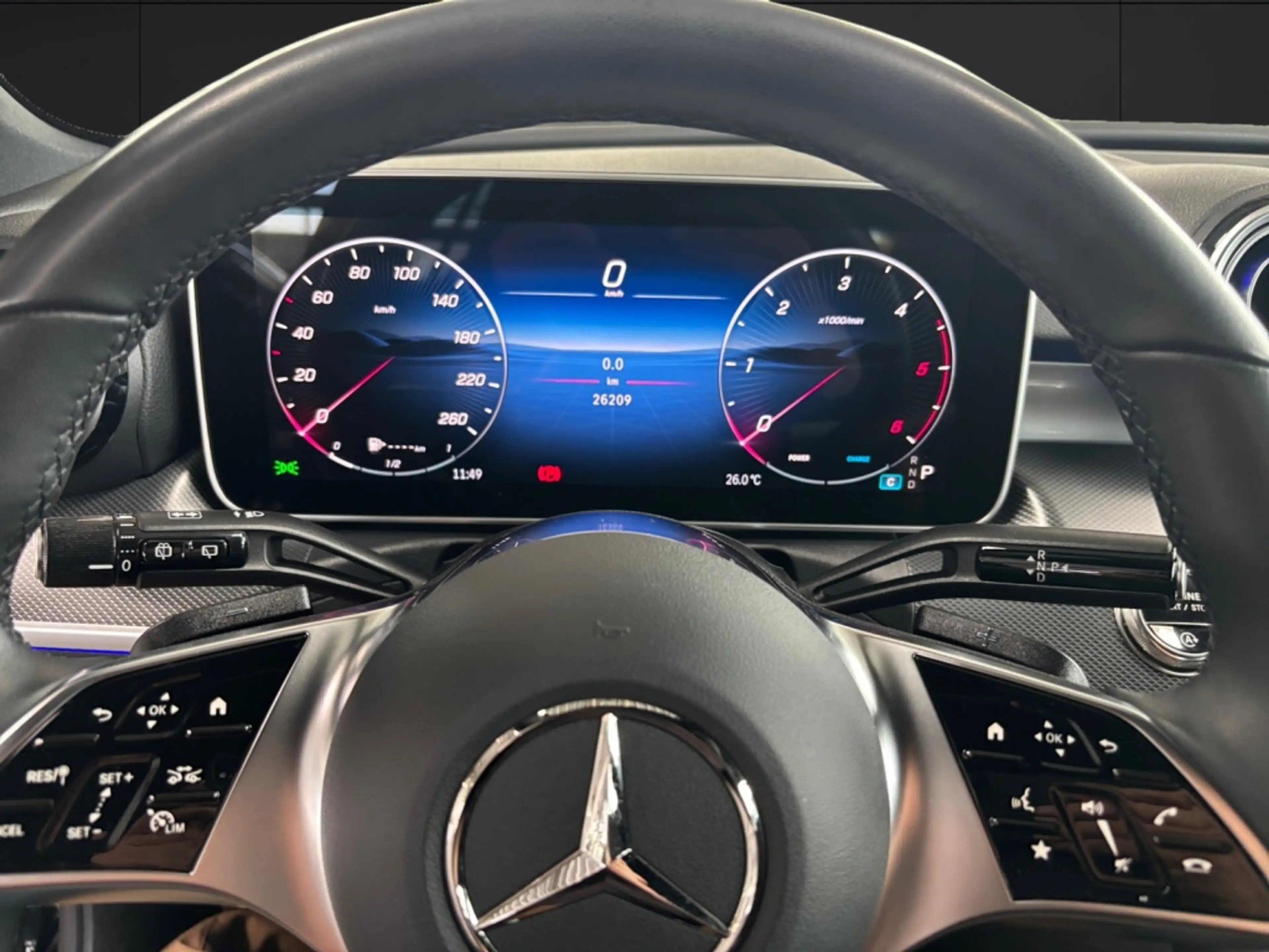 Mercedes-Benz C 200 d T Avantgarde*Edition*LED*Distronic*360K* — photo 7