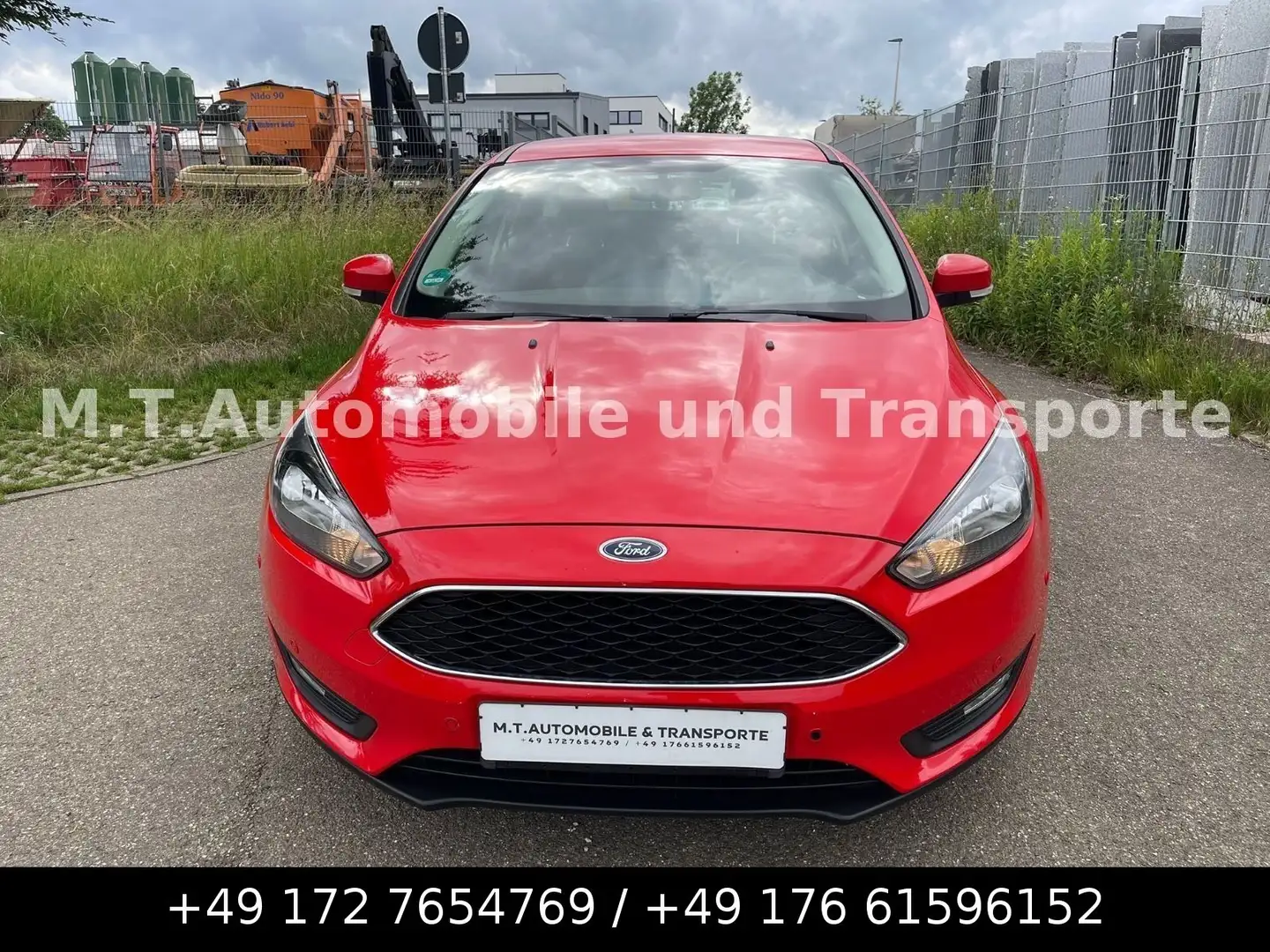 Ford Focus Limo. Cool & Connect *KLIMA*SHZ*KAMERA*NAV Rot - 2