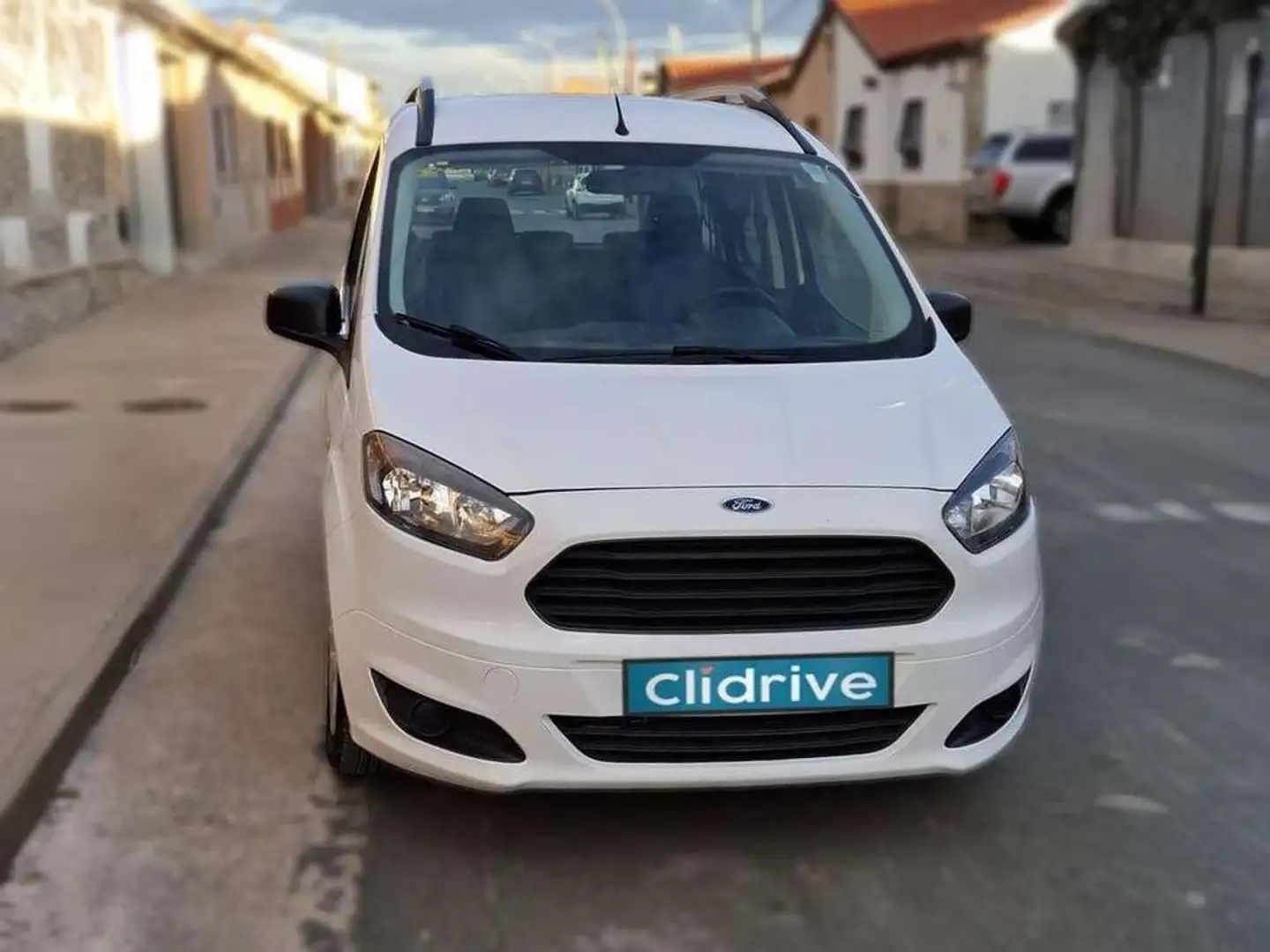 Ford Tourneo Courier 1.5TDCi Trend 95 Blanco - 2
