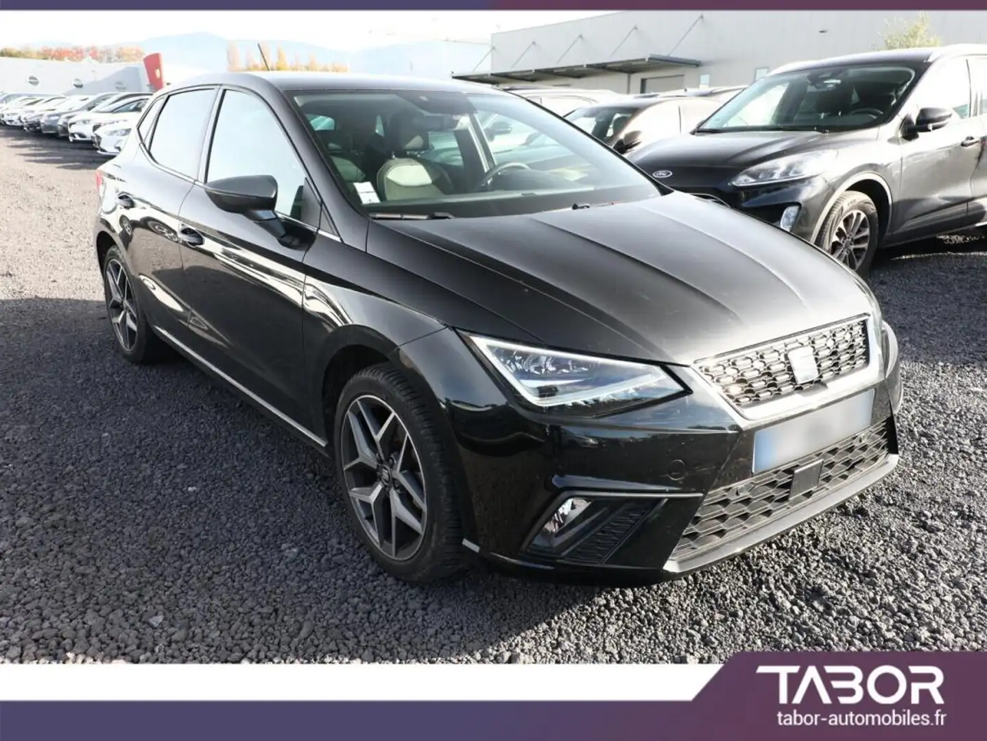 SEAT Ibiza 1.0 TSI 115 DSG Xcellence LED GPS Noir - 2