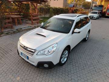 Outback 2.0d Trend Leather