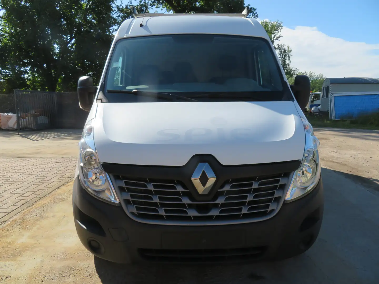 Renault Master 2.3dCi Grand Confort & Cargo Pack - L2H2 Weiß - 2