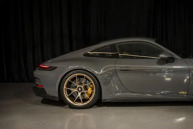 Porsche 992 GT3 Touring Package
