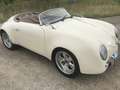Oldtimer Volkswagen Beige - thumbnail 1