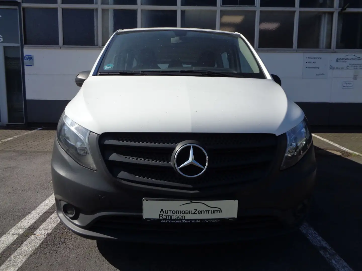 Mercedes-Benz Vito Tourer 114 CDI Pro extralang 1.HD*8-SITZ*NAVI Bianco - 2