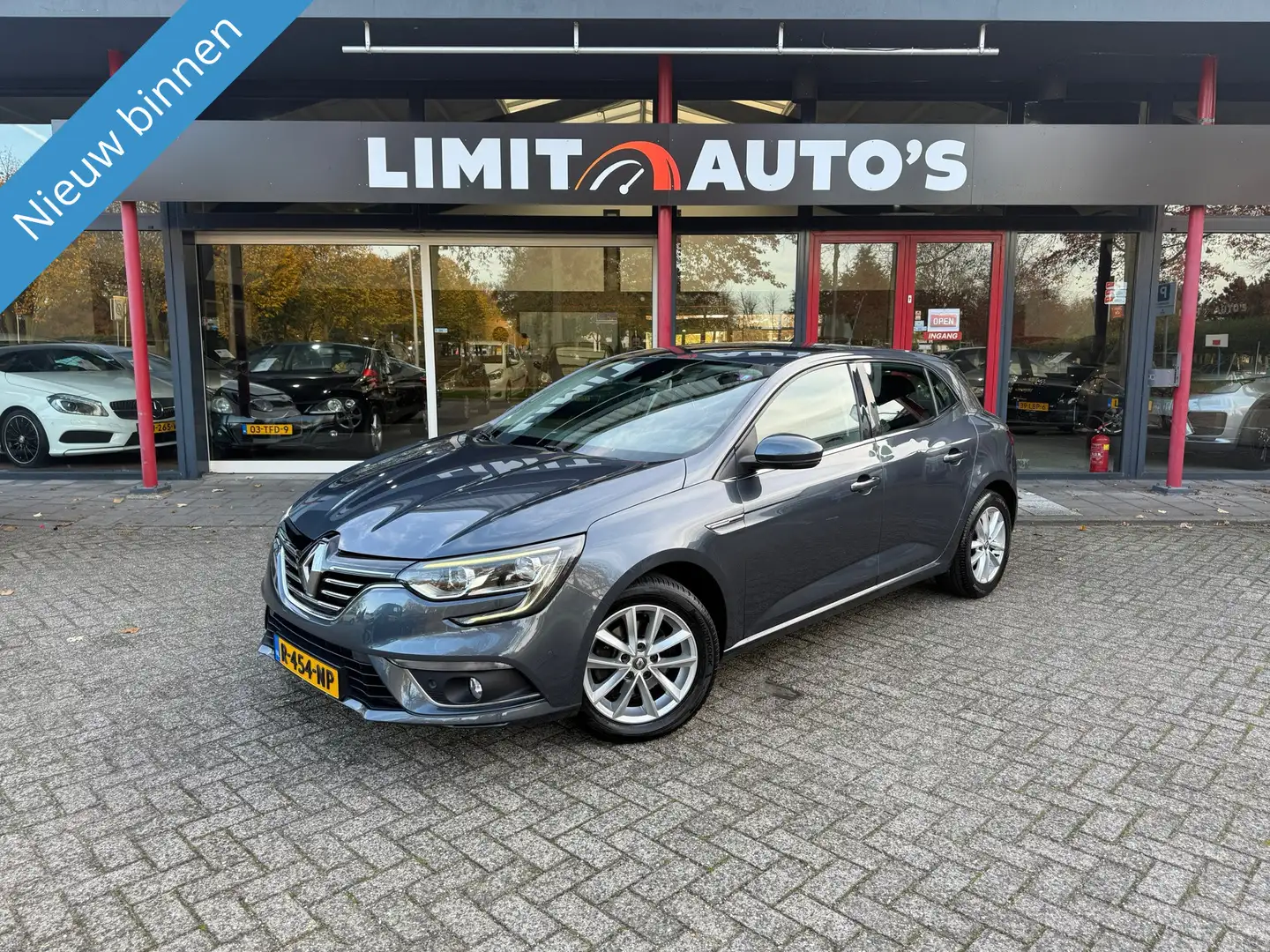 Renault Megane 1.2 TCe Zen Climate/Navi/Camera/Pdc.v+a/Cruise/Key Grijs - 1
