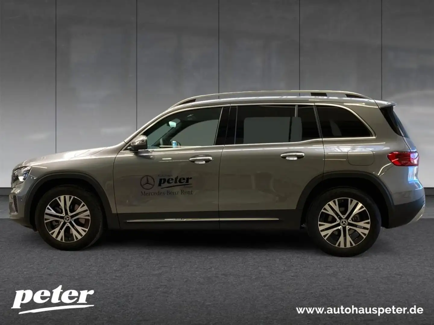 Mercedes-Benz GLB 200 d Progressive Line, Multibeam, AHV Grau - 2