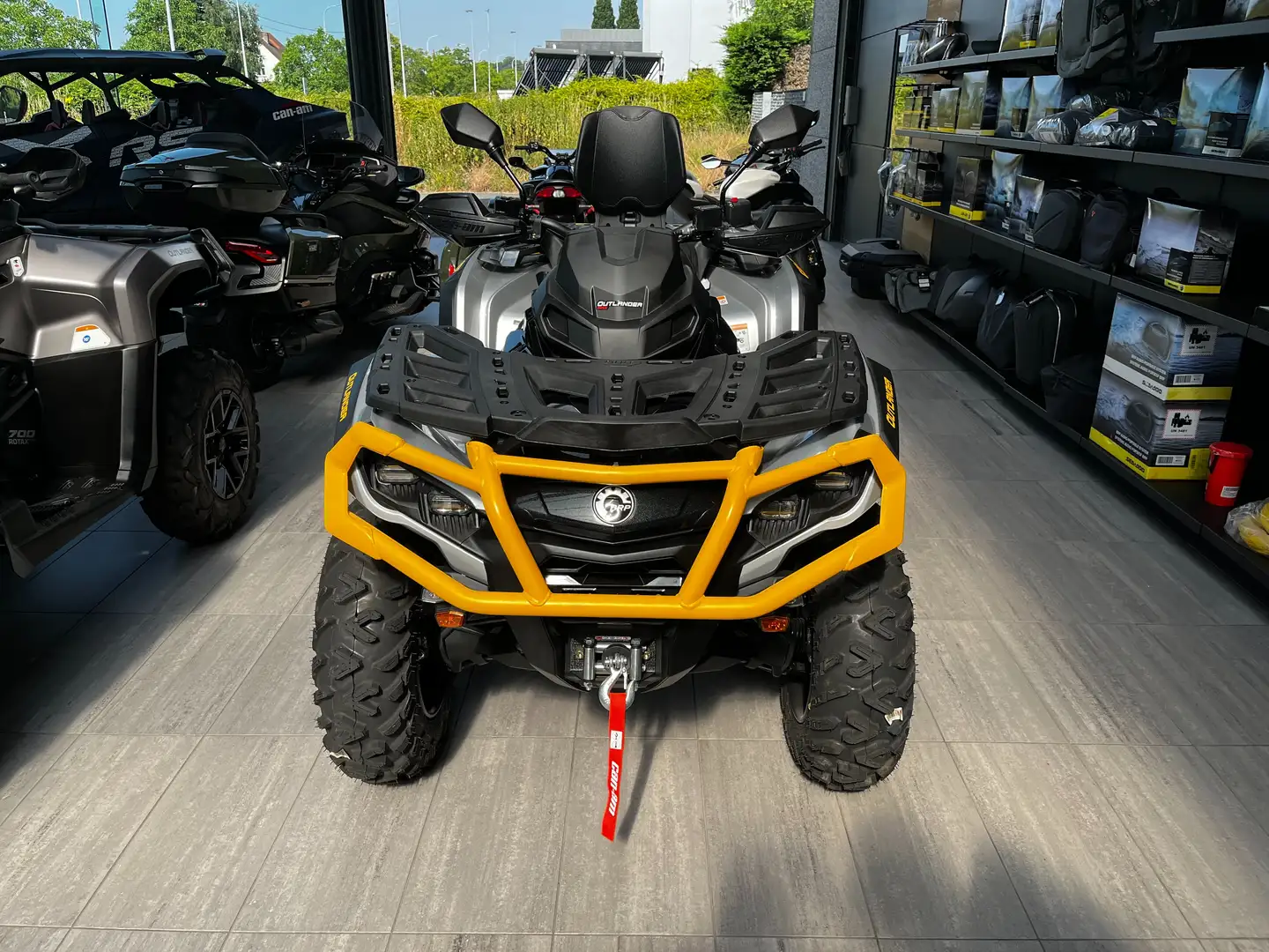 Can-Am Outlander MAX XT-P 650 T // SUPERPROMO, LAATSTE STUKS! Argent - 2
