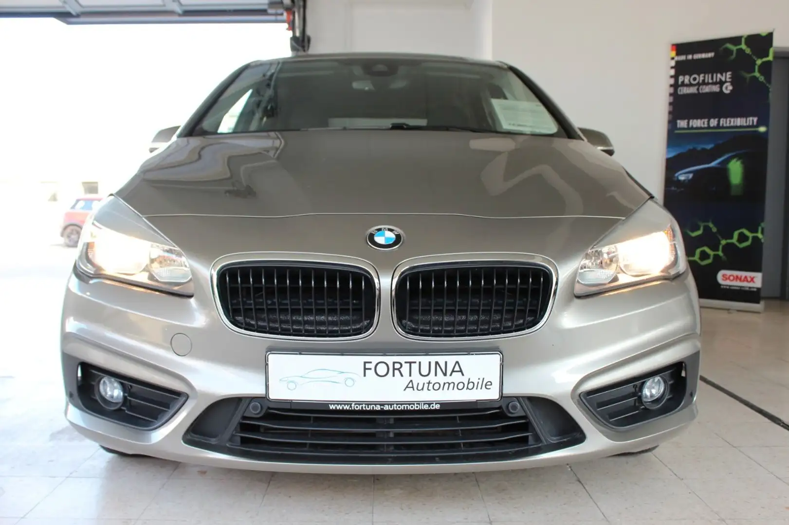 BMW 218 218i Aut.  Active Tourer Navi Rückfahrkamera Plateado - 2