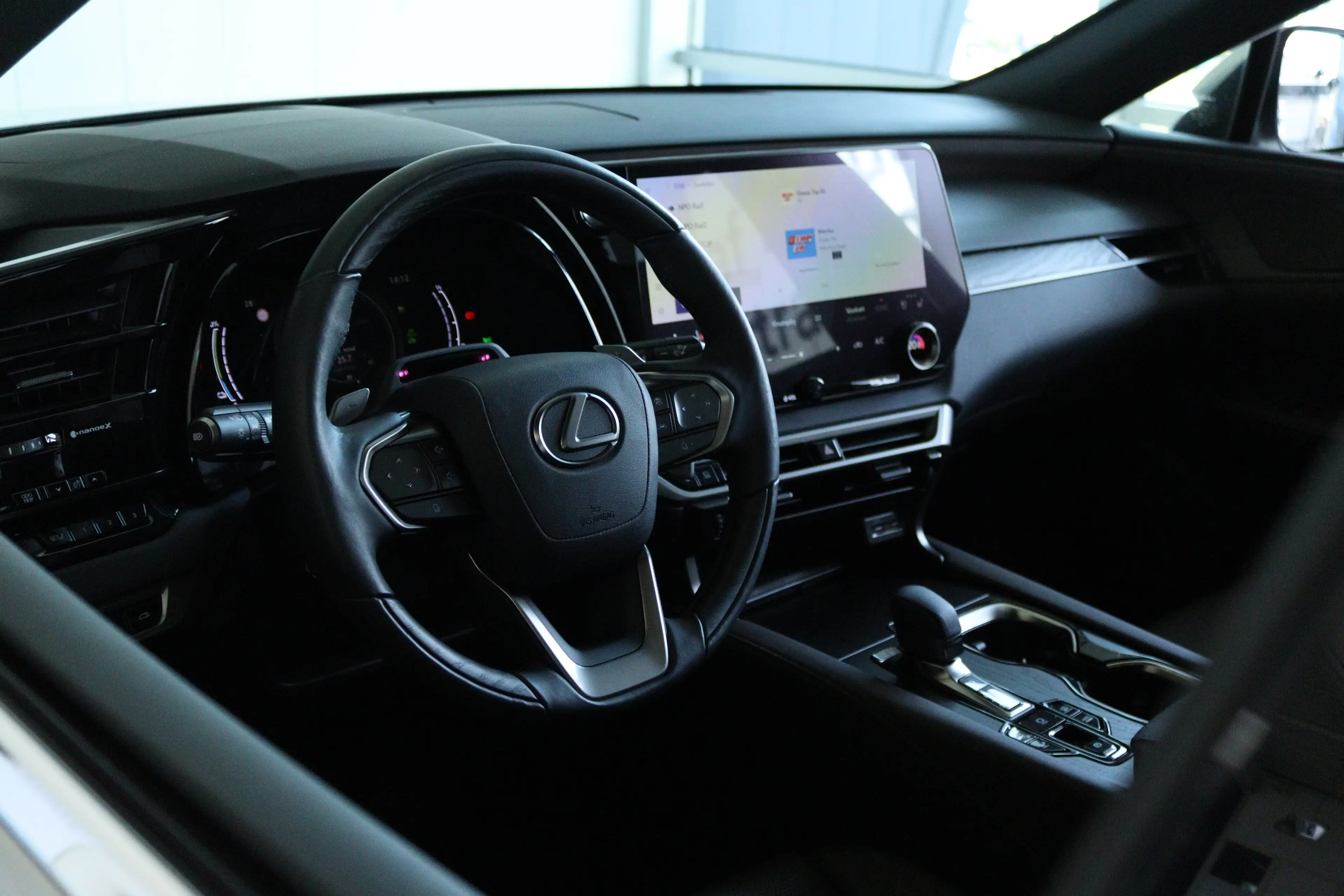 Lexus RX 450h 450h+ Plug-in Hybrid President Line ''OP AFSRPAAK' — photo 4