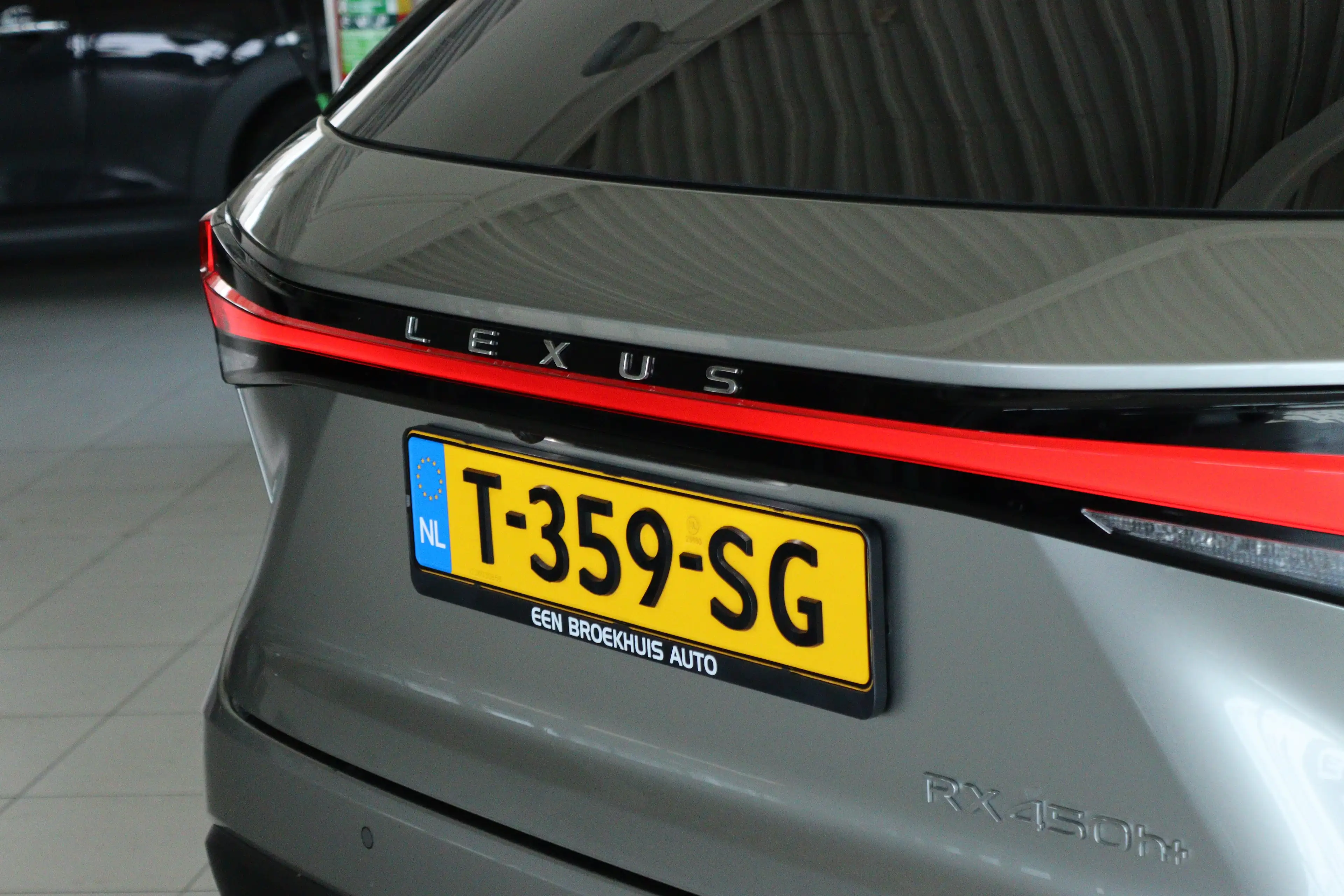 Lexus RX 450h 450h+ Plug-in Hybrid President Line ''OP AFSRPAAK' — photo 8