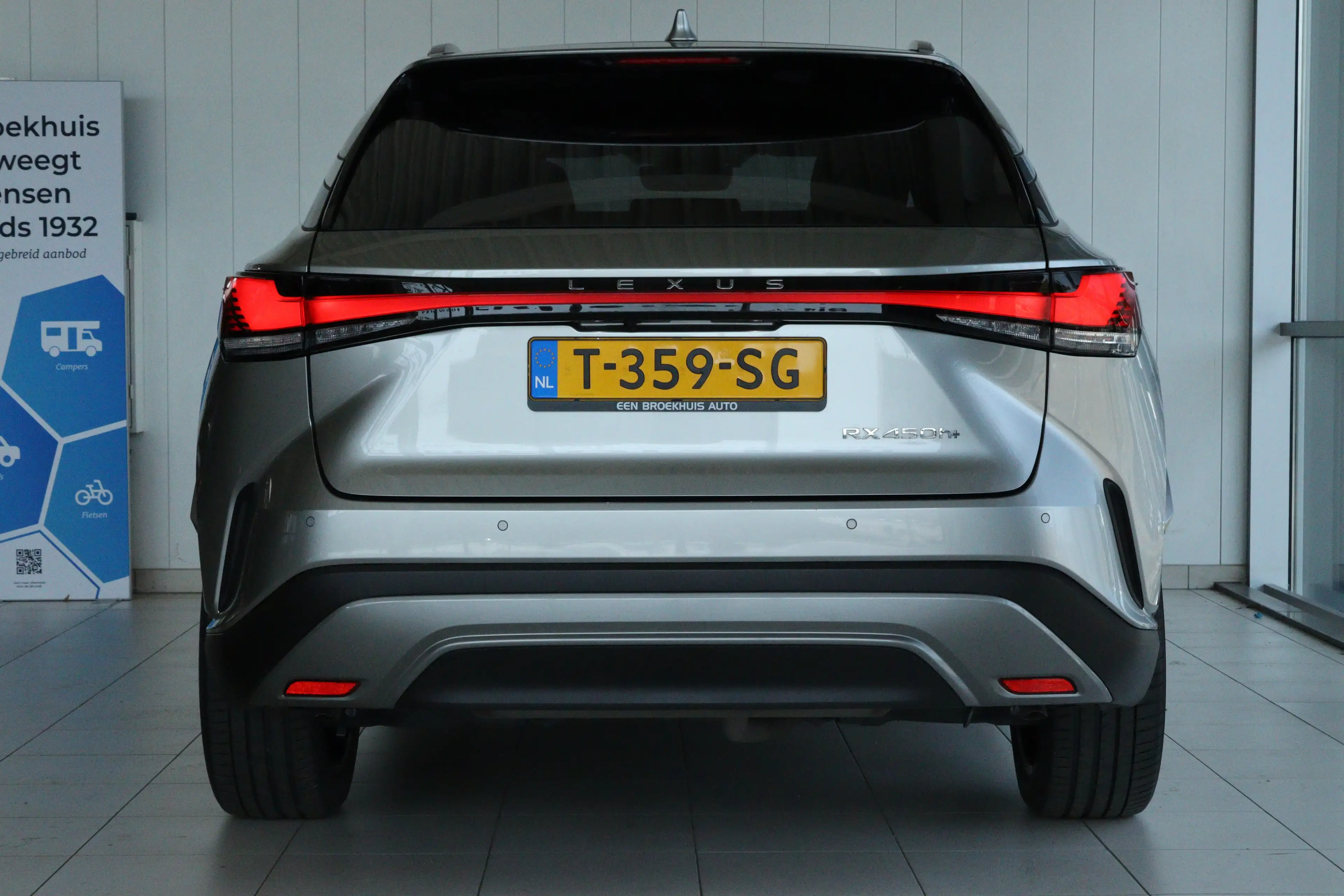 Lexus RX 450h 450h+ Plug-in Hybrid President Line ''OP AFSRPAAK' — photo 15