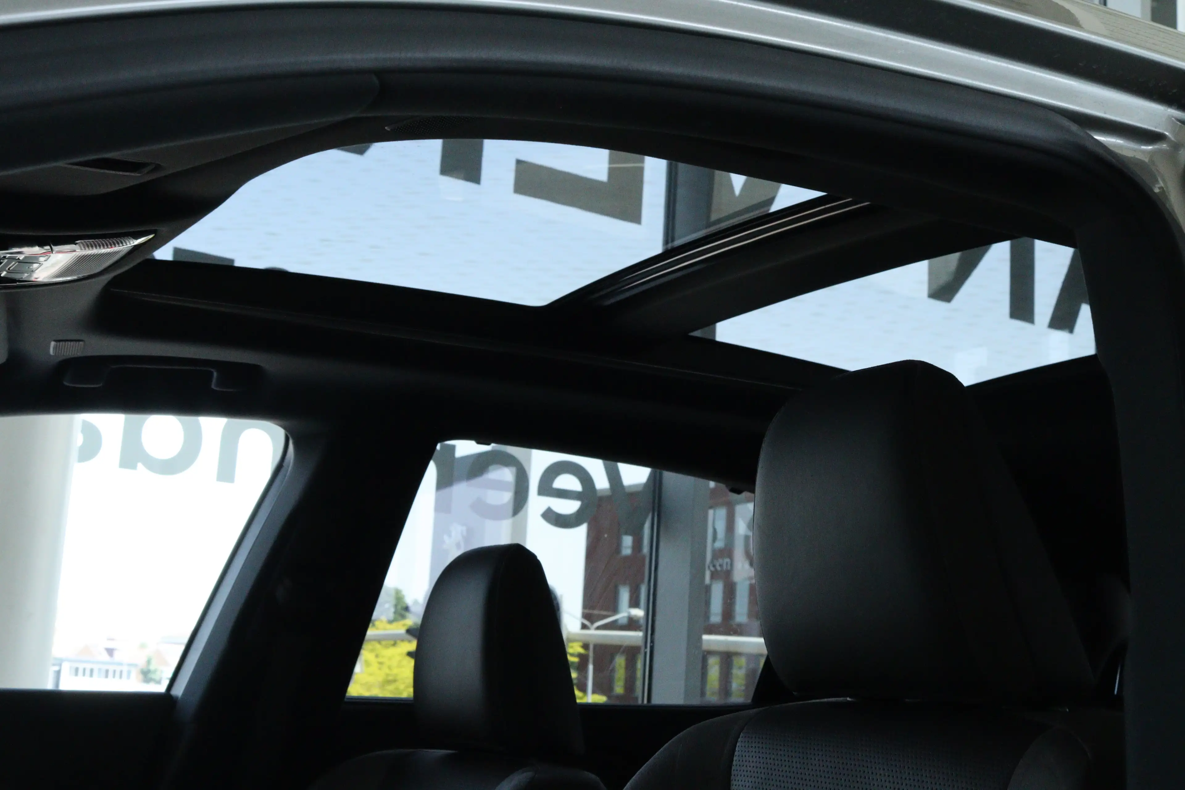 Lexus RX 450h 450h+ Plug-in Hybrid President Line ''OP AFSRPAAK' — photo 19