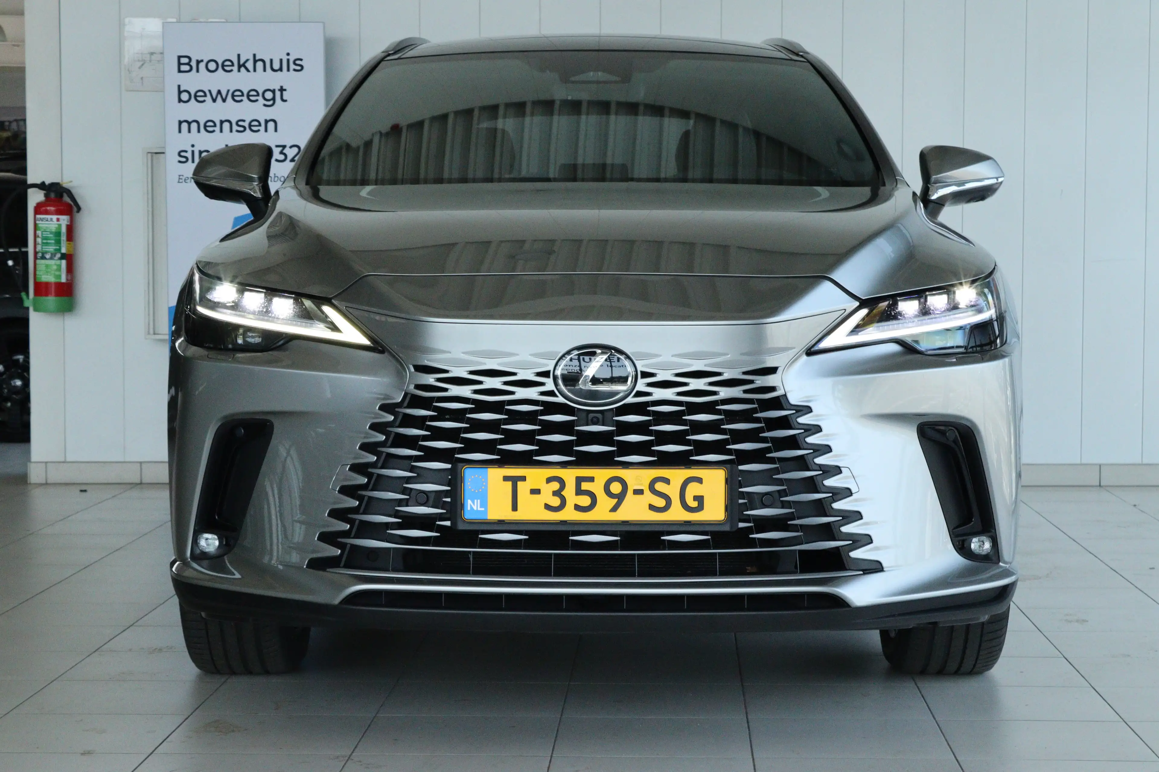 Lexus RX 450h 450h+ Plug-in Hybrid President Line ''OP AFSRPAAK' — photo 7