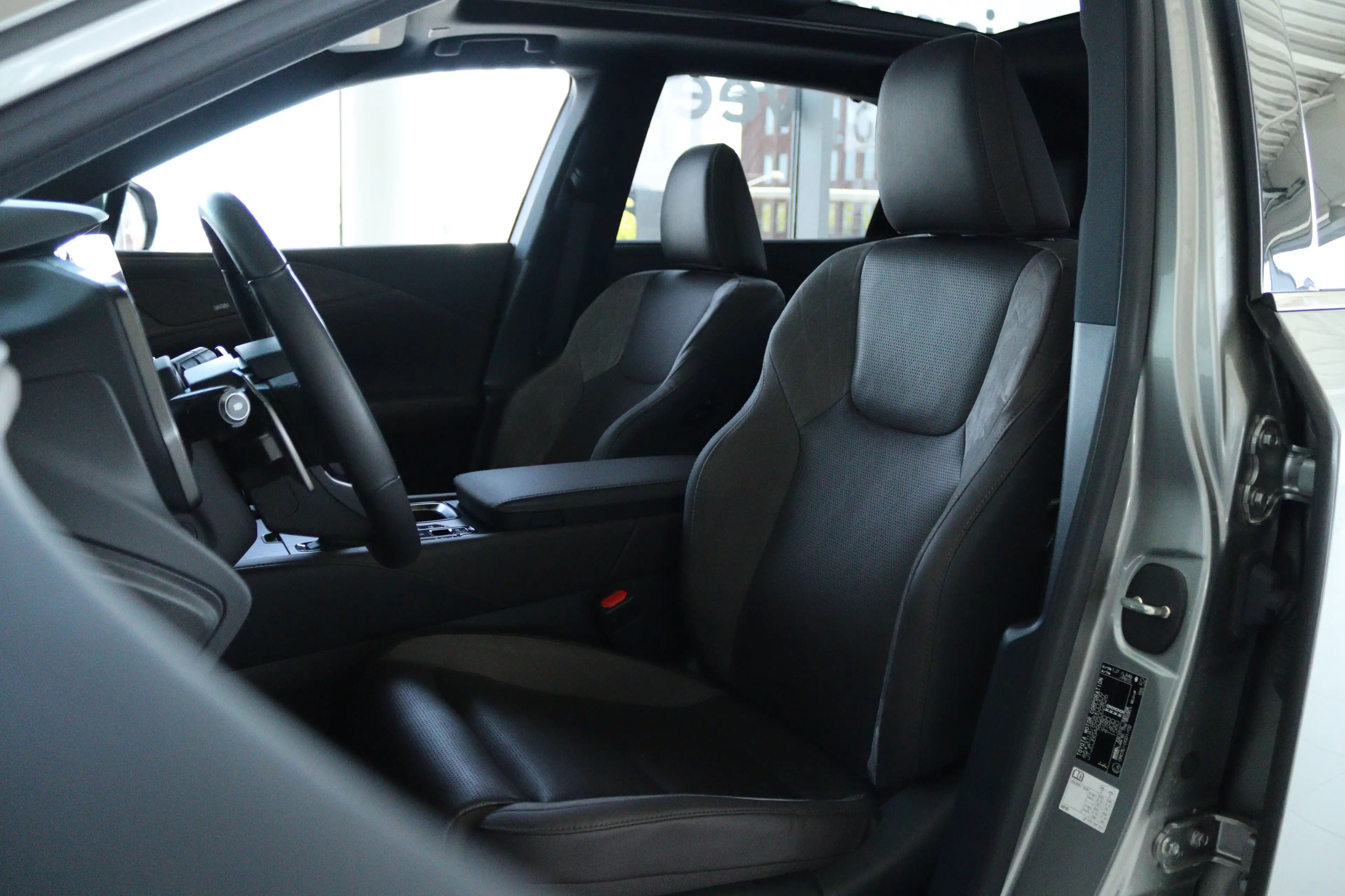 Lexus RX 450h 450h+ Plug-in Hybrid President Line ''OP AFSRPAAK' — photo 3