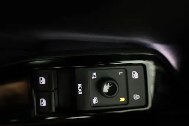 Volkswagen Id.3 view 7