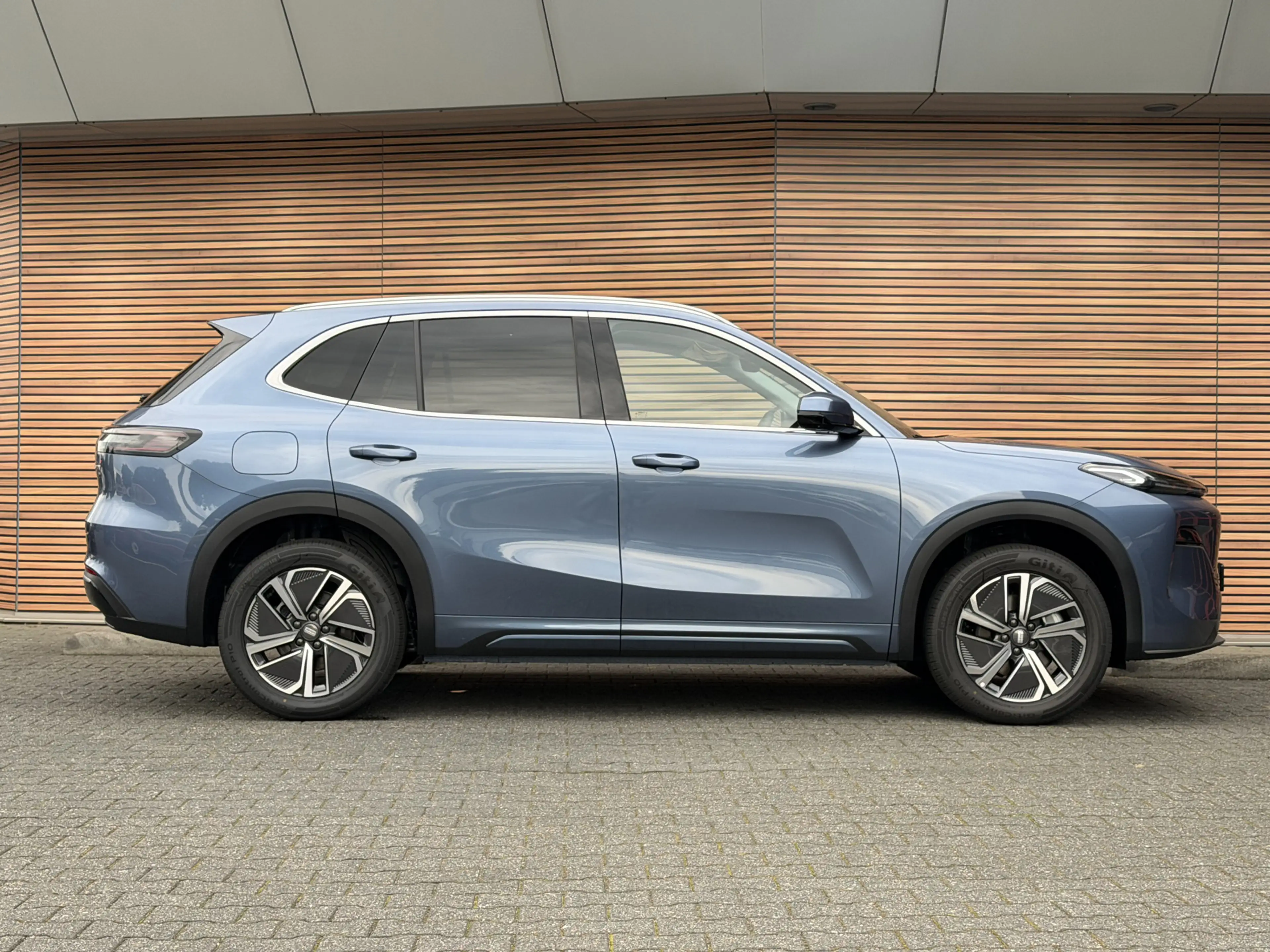 Geely Starray EM-i 1.5 Pro 360* Camera / Leer / Lm Velgen / Cruise Ad — photo 12