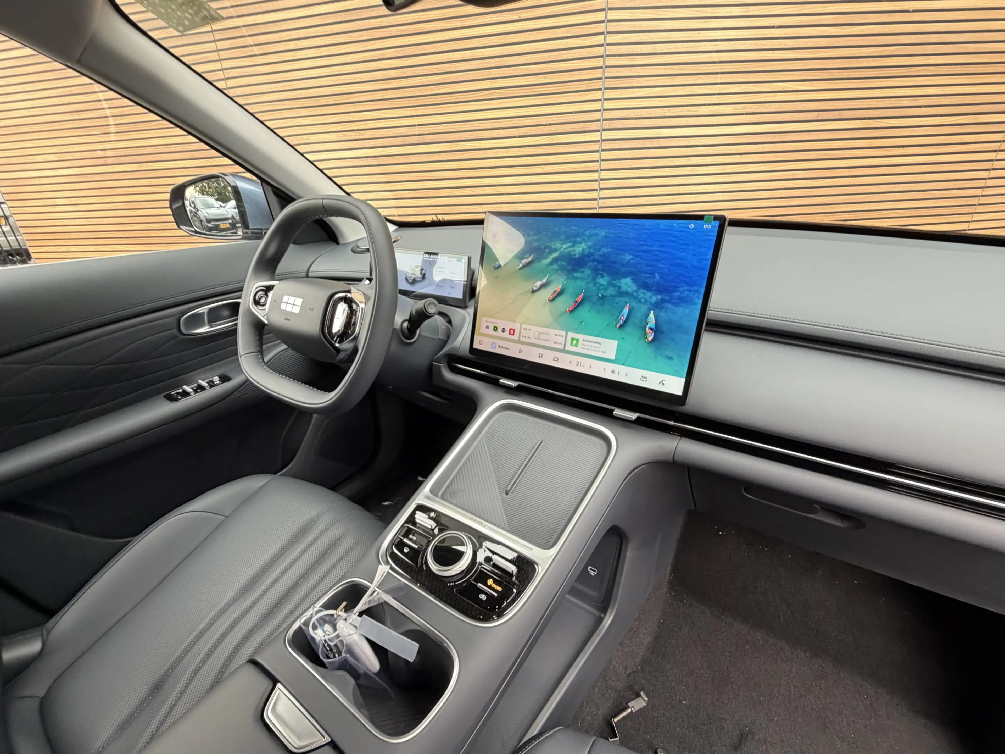 Geely Starray EM-i 1.5 Pro 360* Camera / Leer / Lm Velgen / Cruise Ad — photo 4