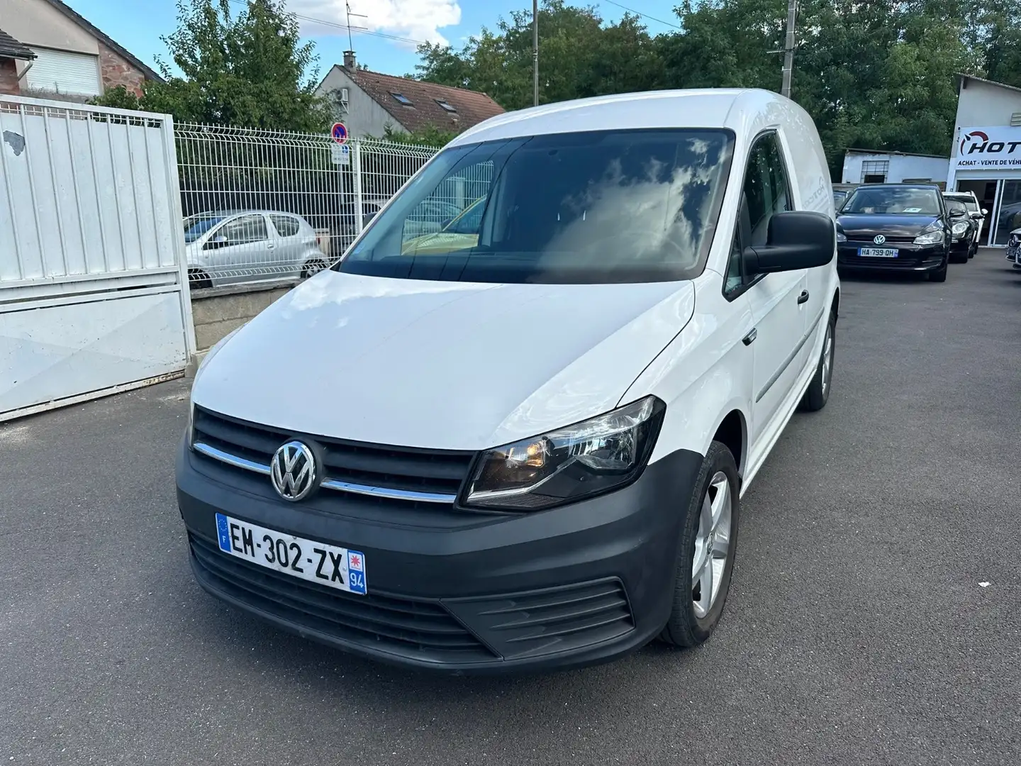 Volkswagen Caddy BUSINESS LINE Blanc - 1