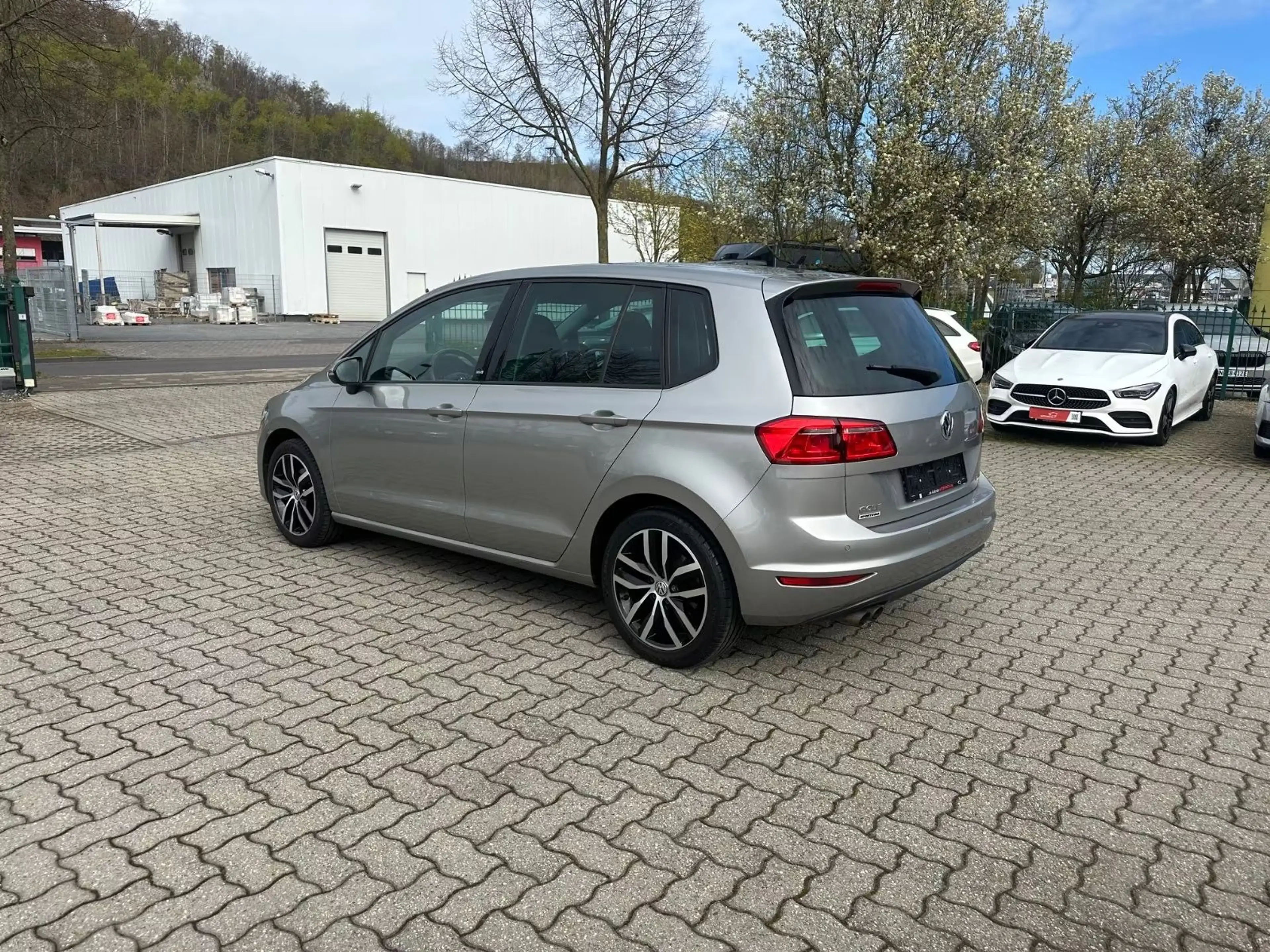 Volkswagen Golf Sportsvan Sportsvan VII 1.4 TSI Sound ACC Navi LED 17" SHZ — photo 5
