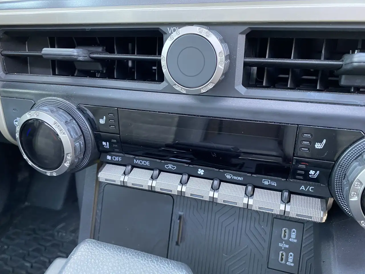Toyota Tacoma снимка Toyota Tacoma
