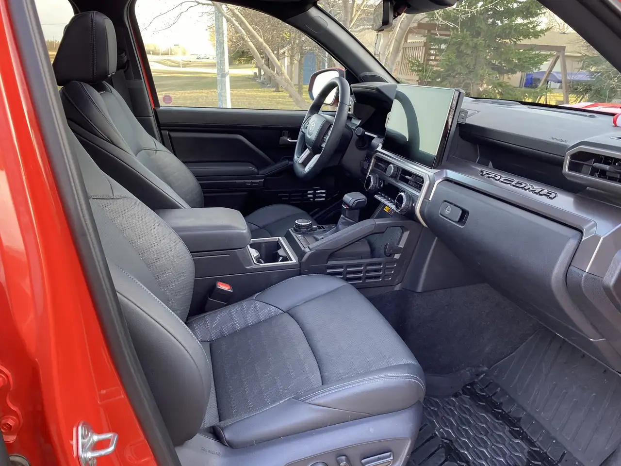 Toyota Tacoma снимка Toyota Tacoma