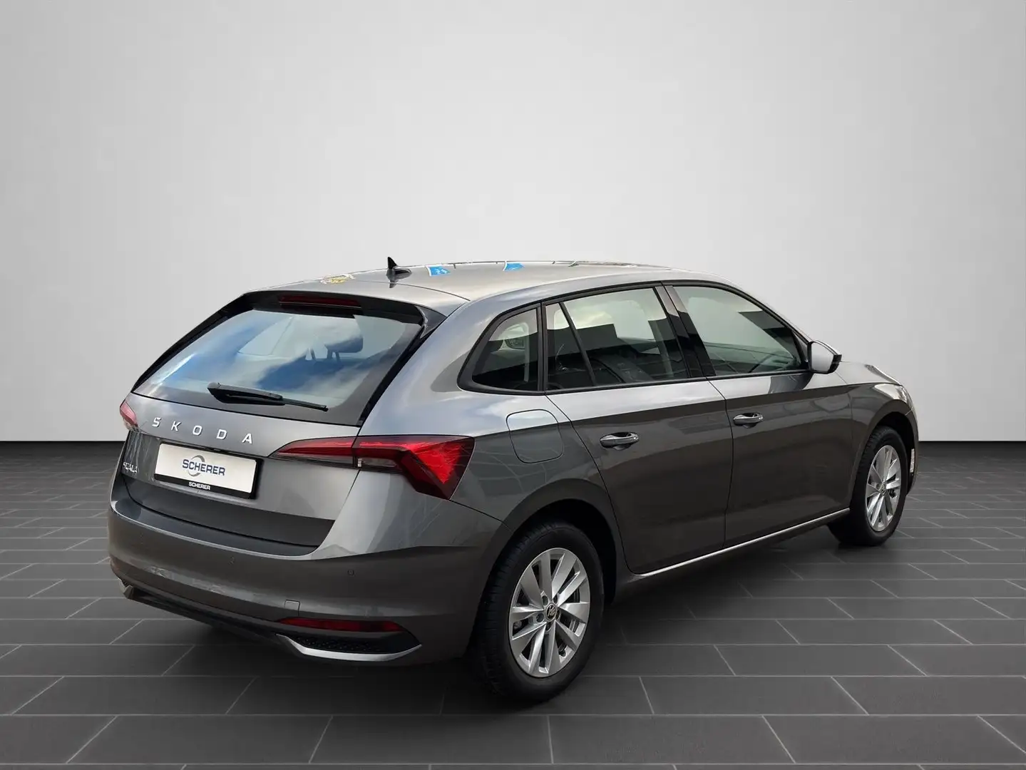 Skoda Scala 1.0 TSI Selection CARPLAY RFK PDC SHZ Grau - 2