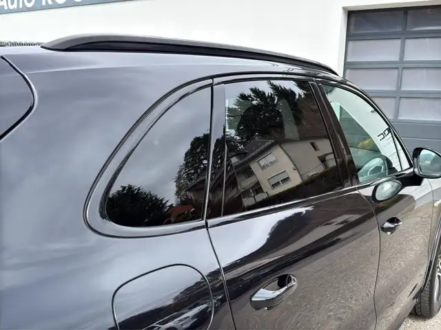 Porsche Cayenne E-Hybrid E-Hybrid AHK/Panorama/Nachtsicht/18-Wege Ansicht 39