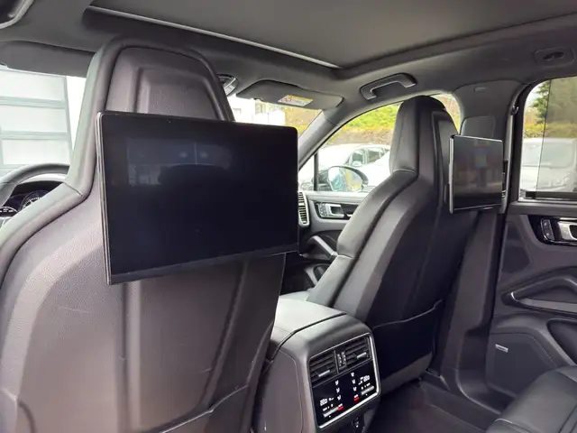 Porsche Cayenne E-Hybrid E-Hybrid AHK/Panorama/Nachtsicht/18-Wege Ansicht 33