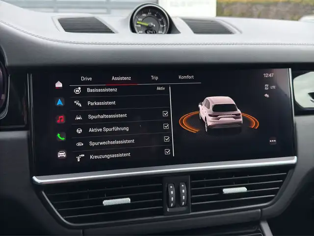 Porsche Cayenne E-Hybrid E-Hybrid AHK/Panorama/Nachtsicht/18-Wege Ansicht 25