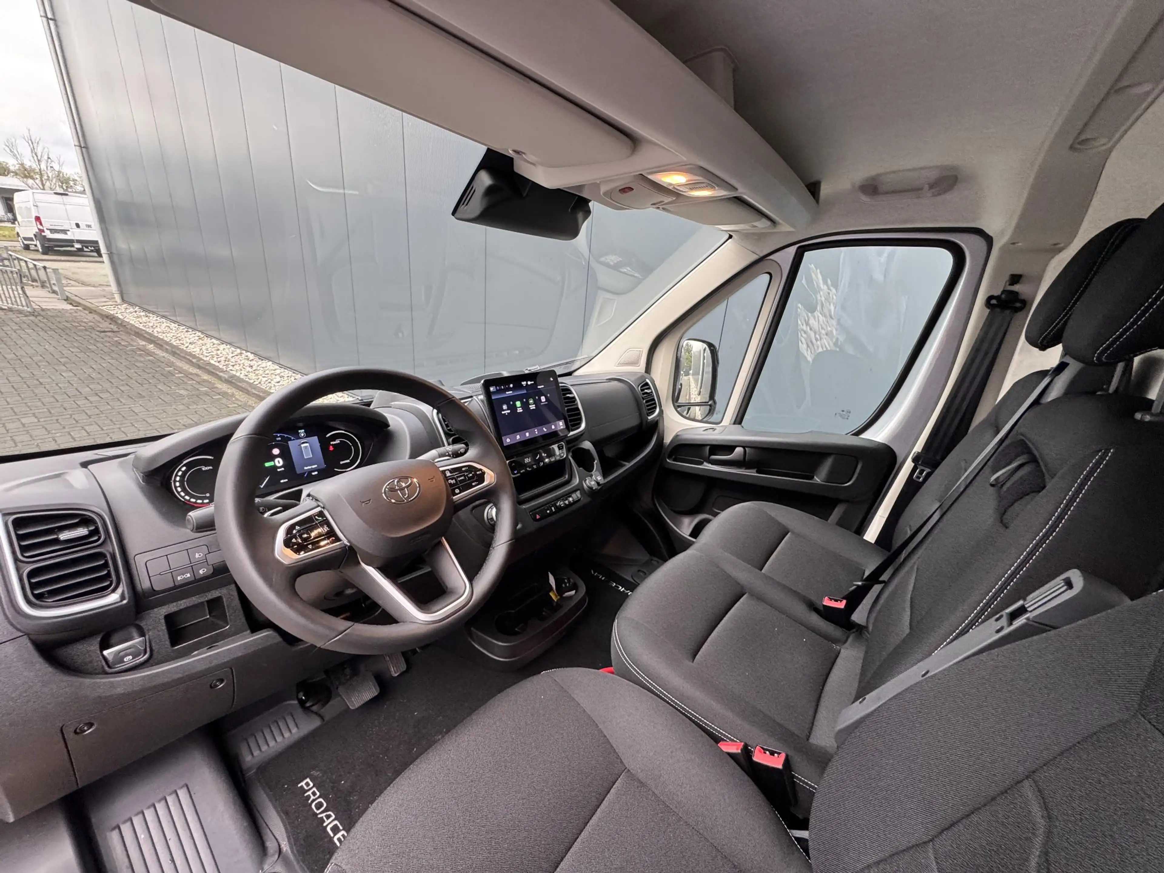 Toyota Proace Max Elec 3.5t L3H2 Professional Heavy 110 kWh — photo 5