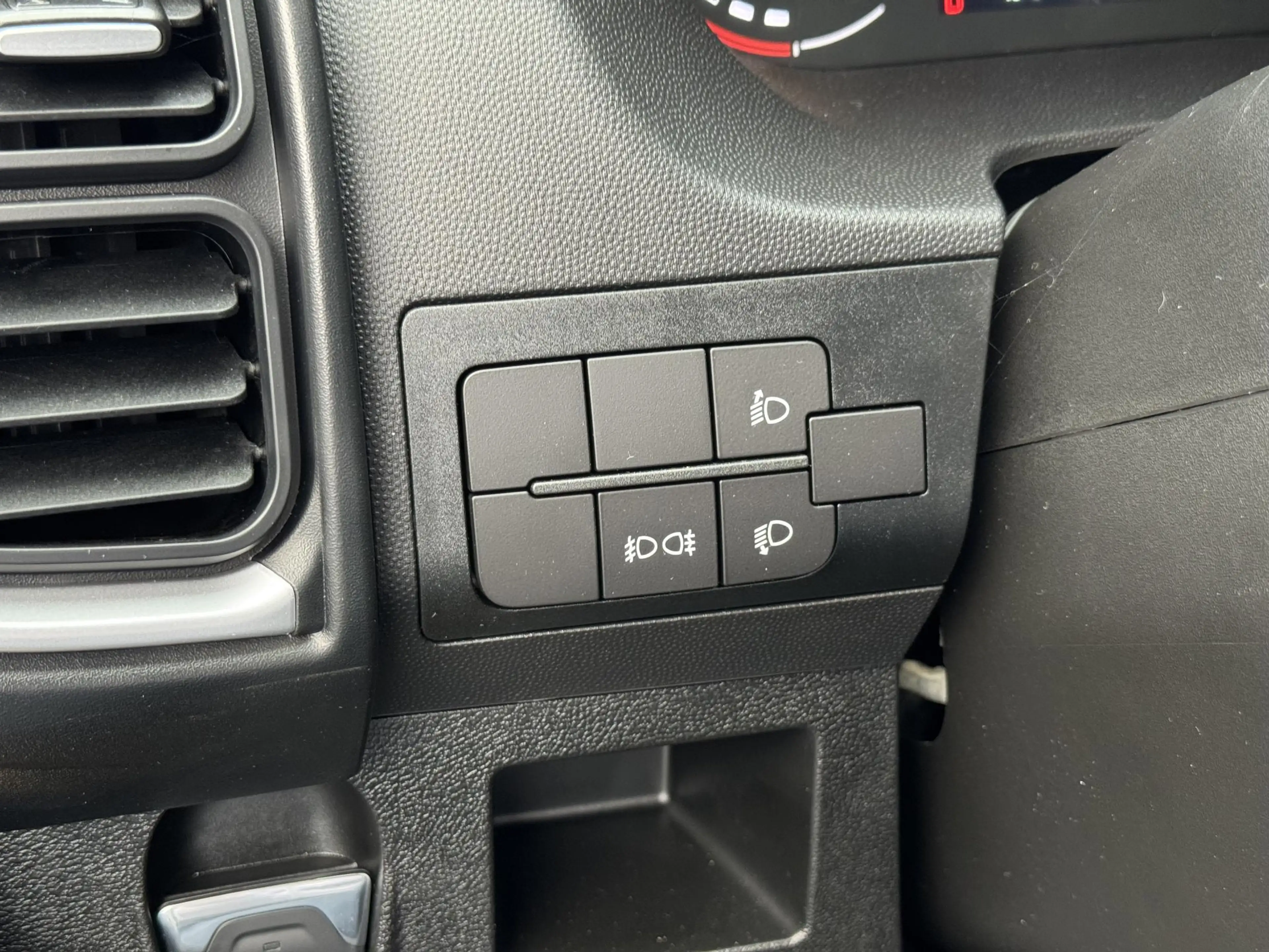 Toyota Proace Max Elec 3.5t L3H2 Professional Heavy 110 kWh — photo 13