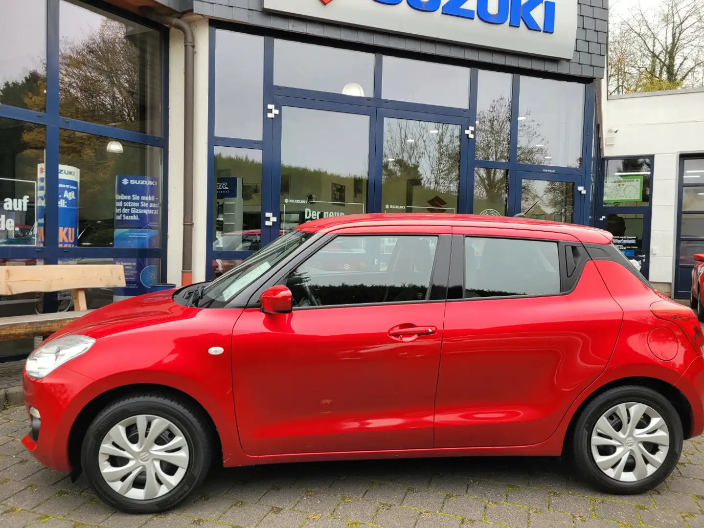 Suzuki Swift Club*Klima*Sitzhz.*CD*AHK* Rot - 2