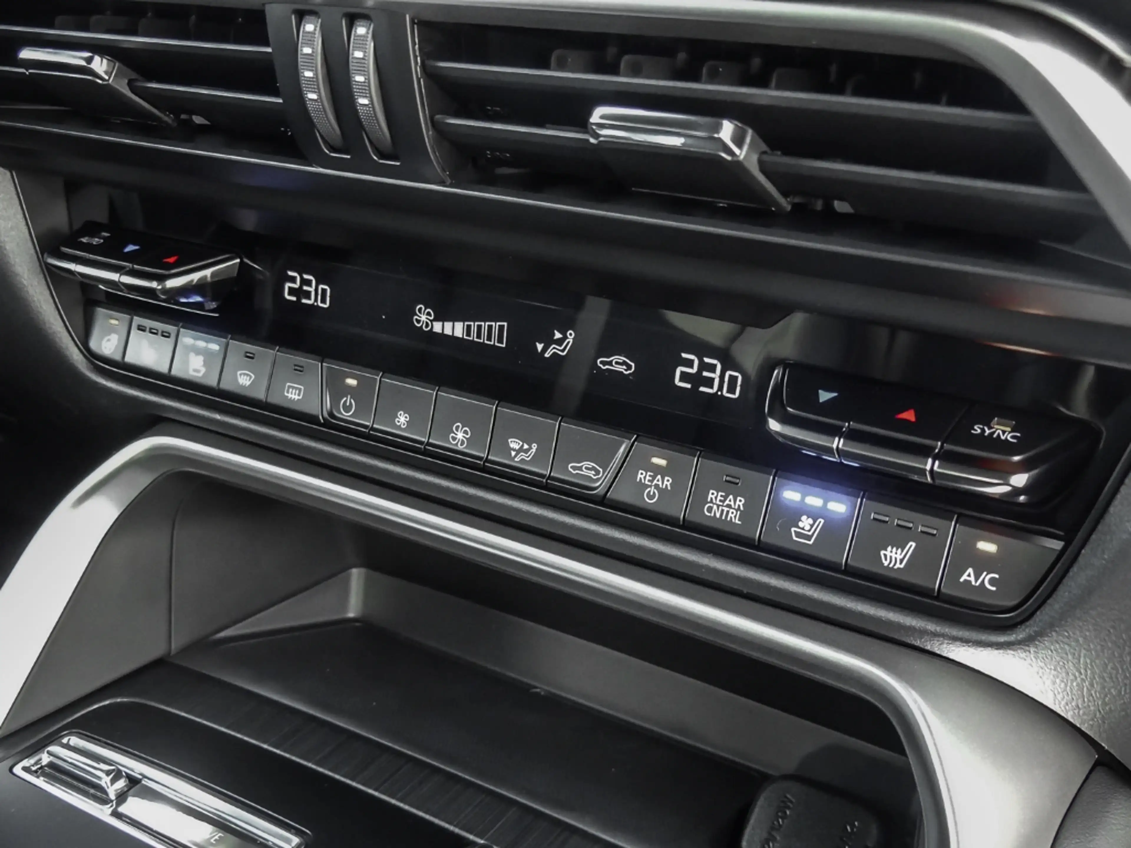 Mazda CX-80 2026 3.3L e-SKYACTIV D 254ps 8AT AWD Homura CAHO — photo 8