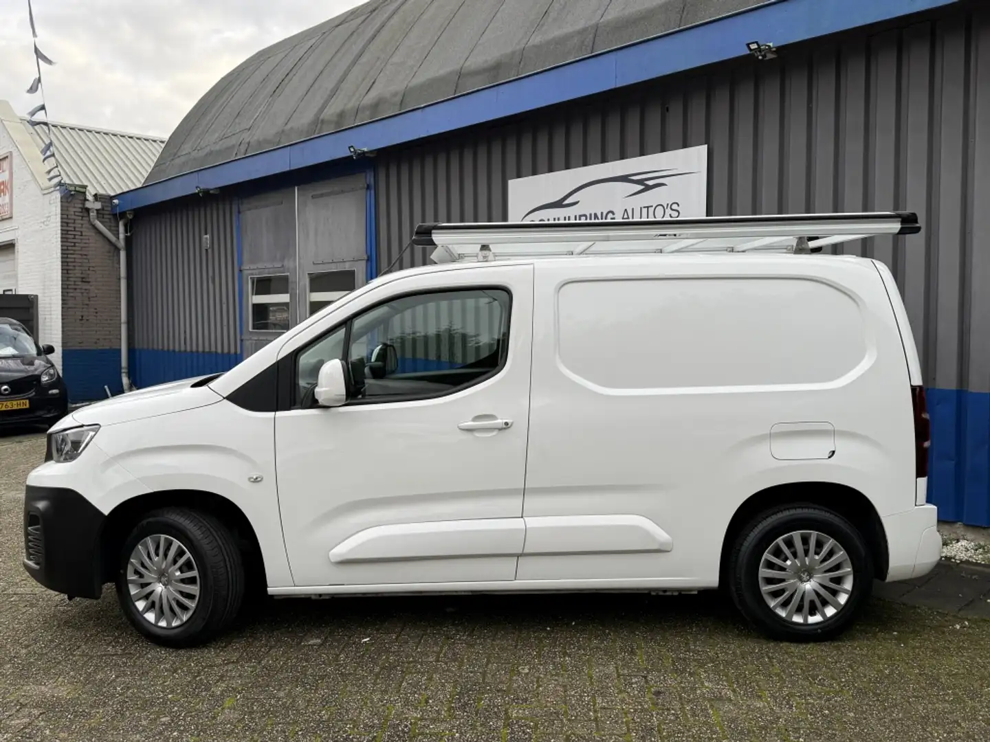 Peugeot Partner 1.5 BlueHDI Premium Navi Bianco - 2