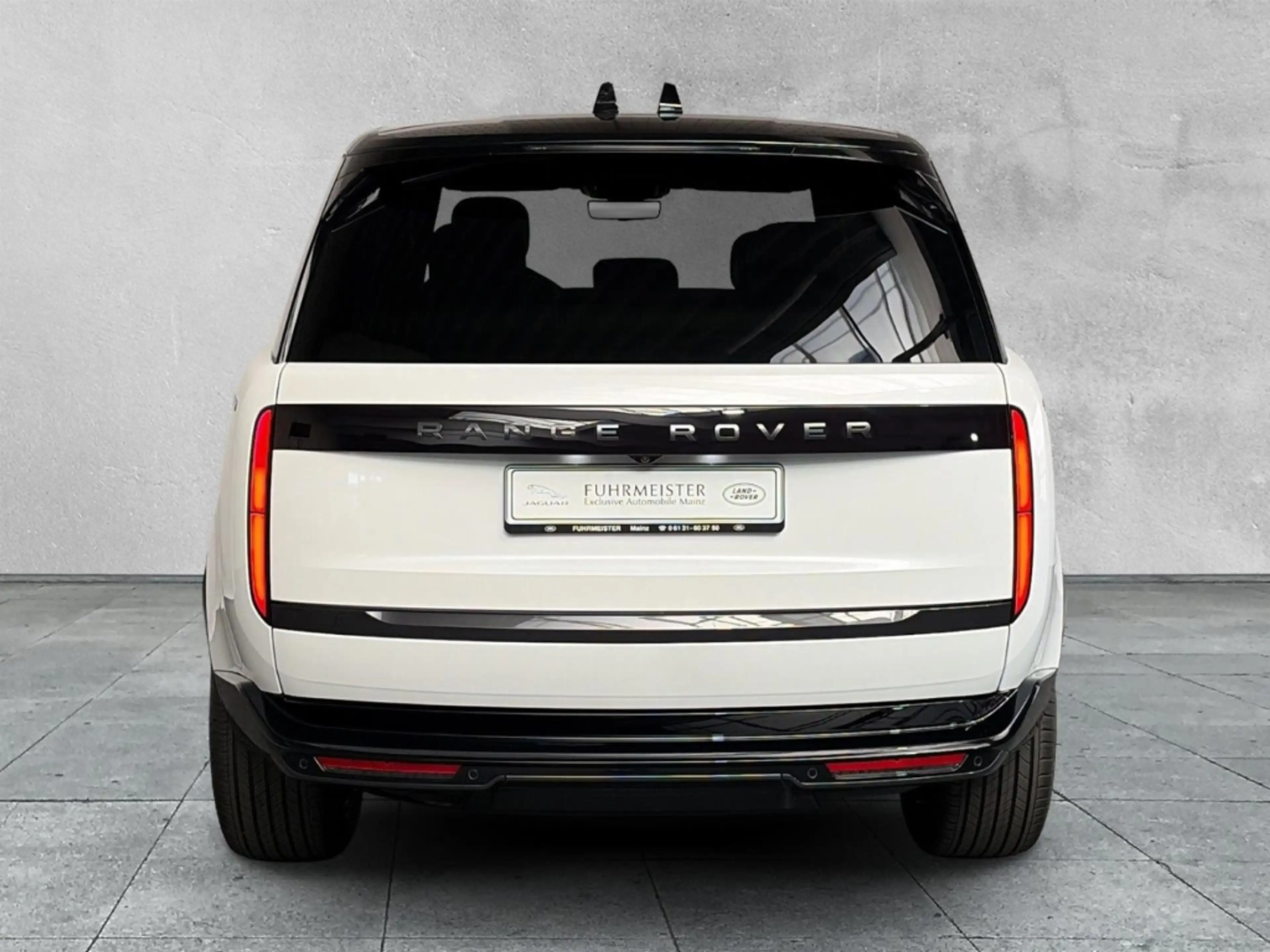 Land Rover Range Rover D300 SWB Westminster AWD *Pano* *AHK* *LHZ* *Massa — photo 6