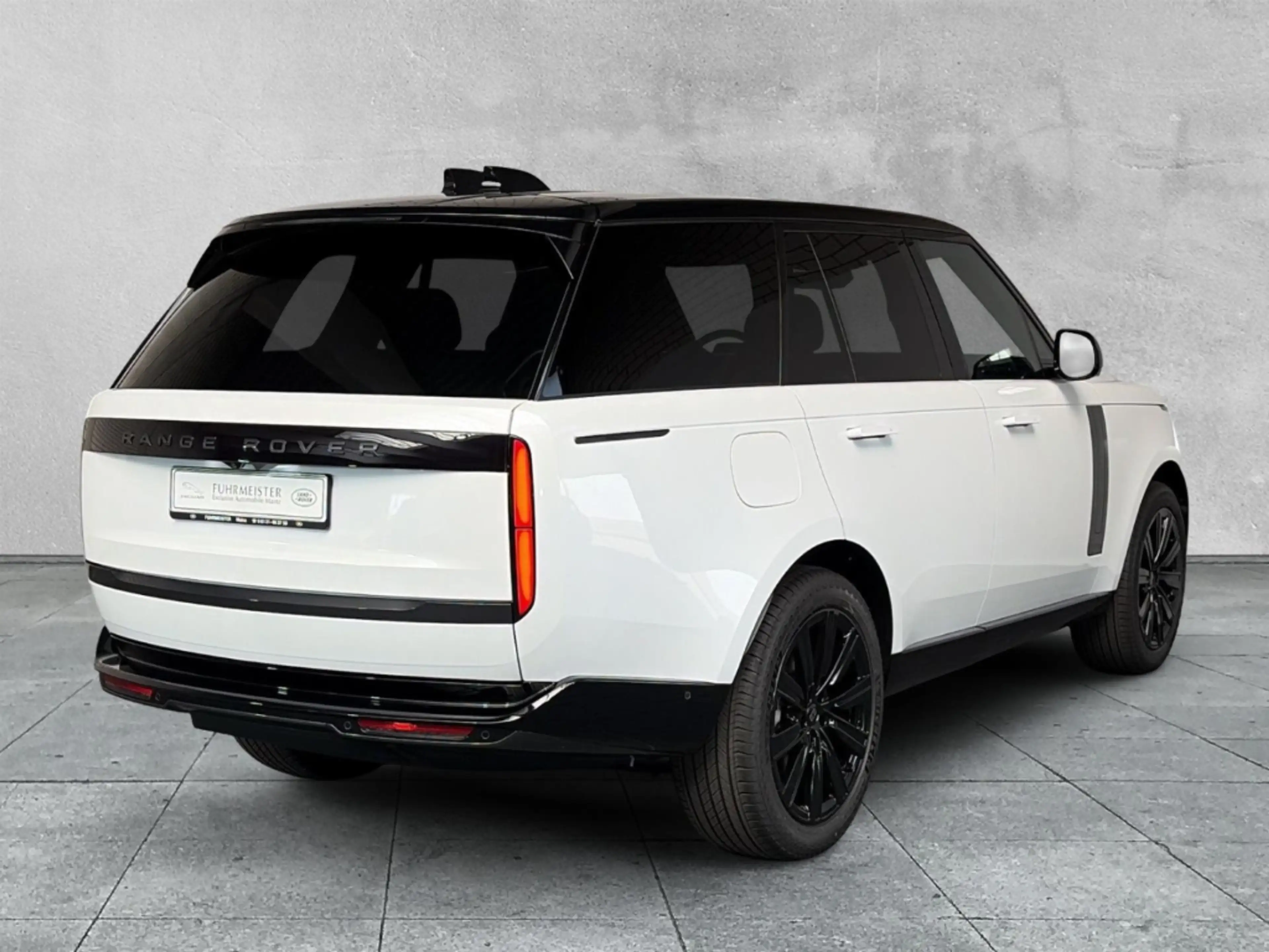 Land Rover Range Rover D300 SWB Westminster AWD *Pano* *AHK* *LHZ* *Massa — photo 2