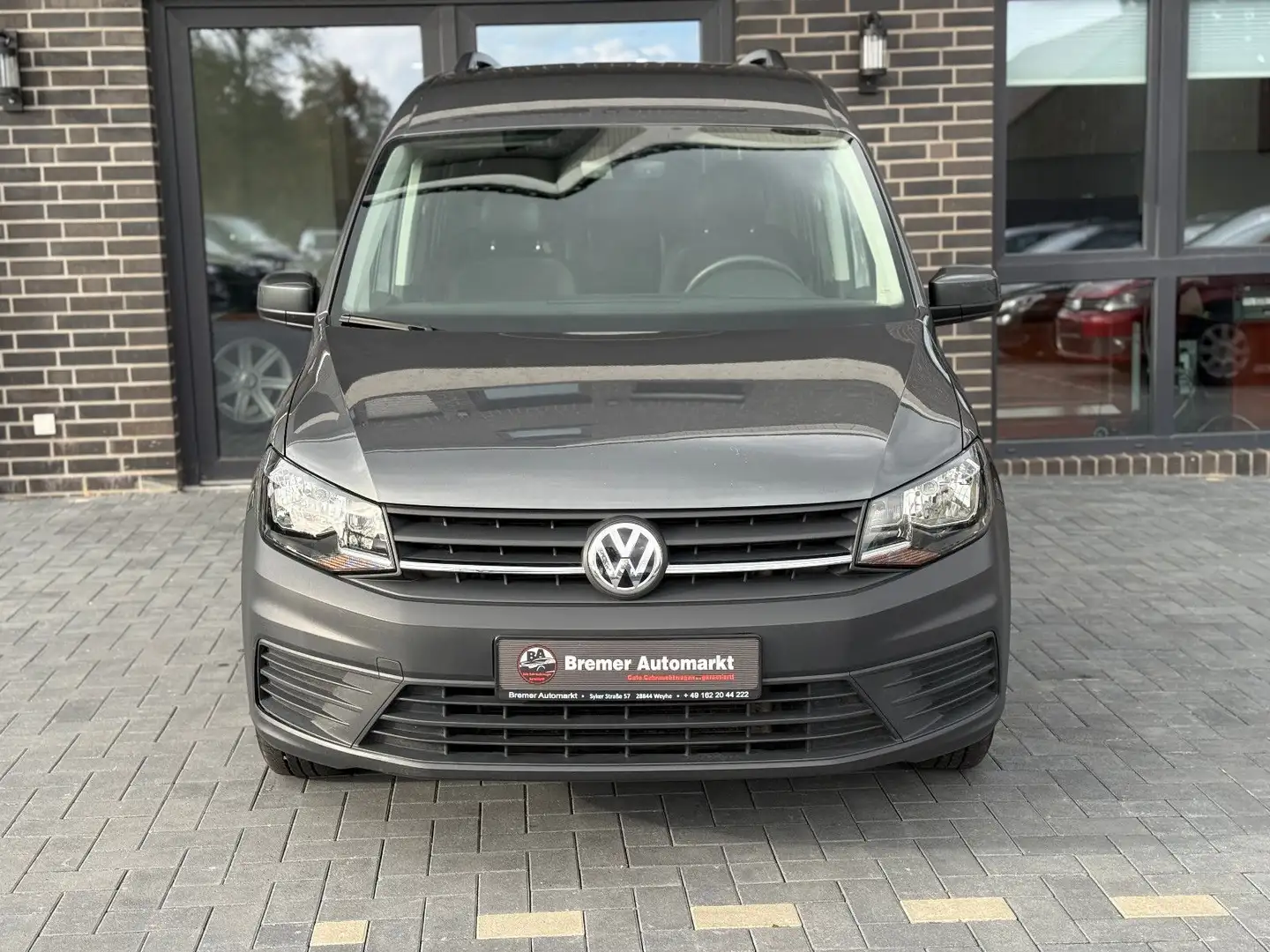 Volkswagen Caddy 2.0 TDI PKW Trendline *PDC*Navi*5Sitzer* Grau - 2