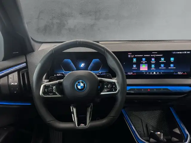 BMW X3 view 10