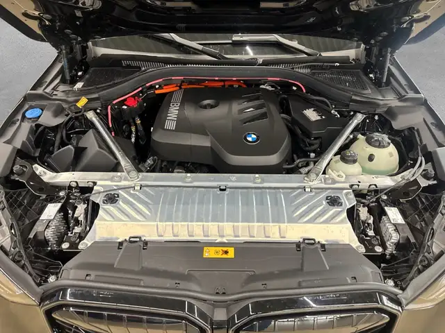 BMW X3 view 14