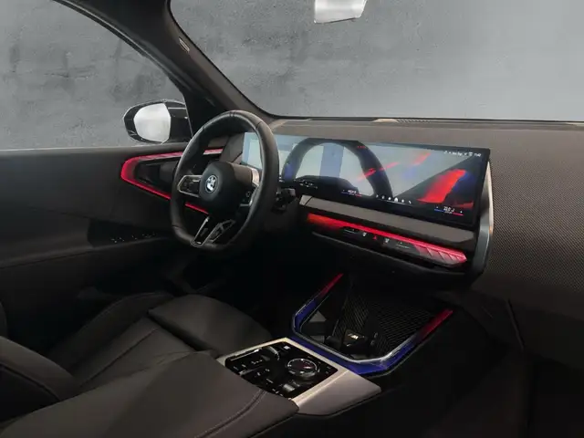 BMW X3 view 12