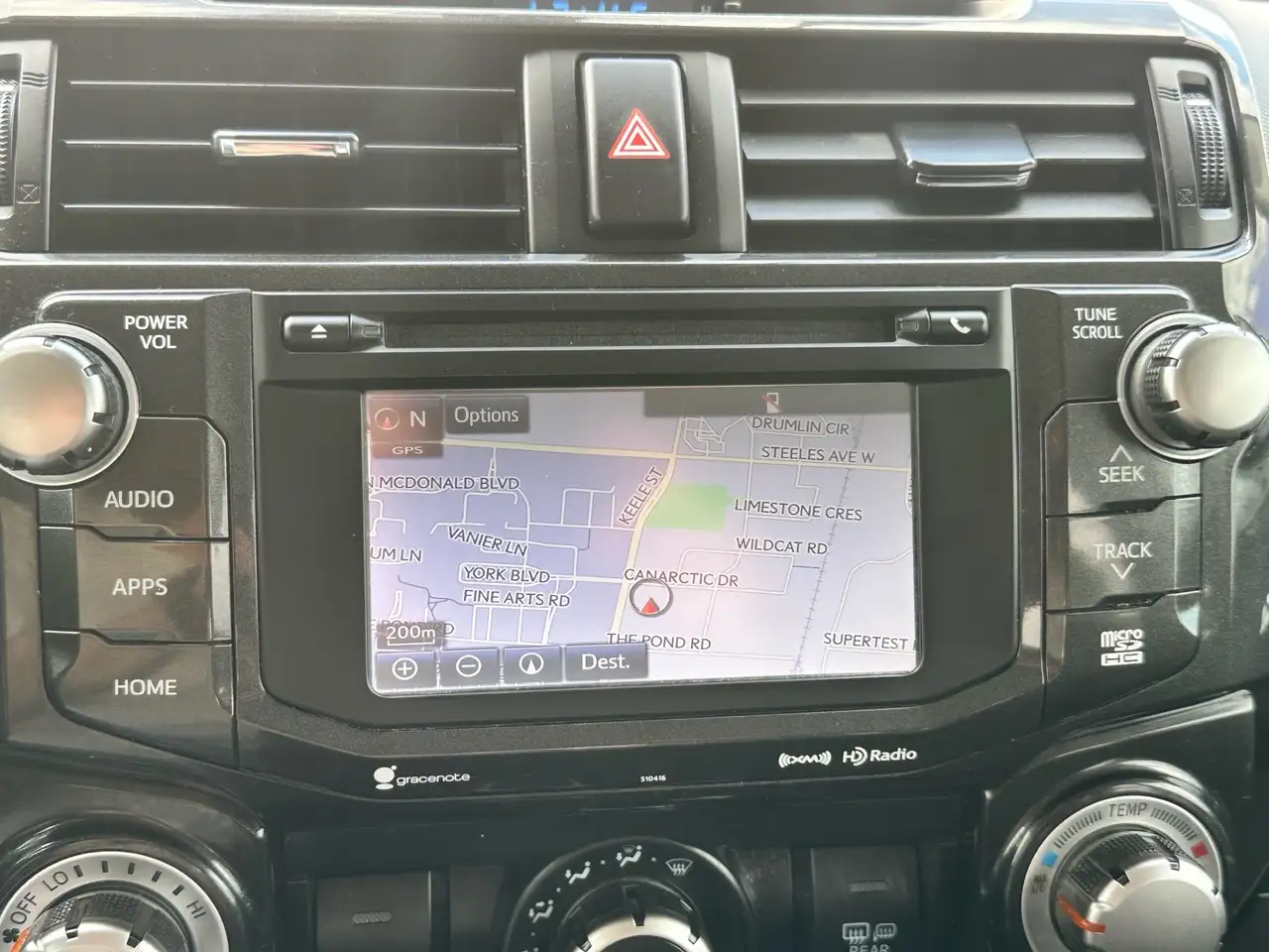 Toyota 4-Runner снимка Toyota 4-Runner