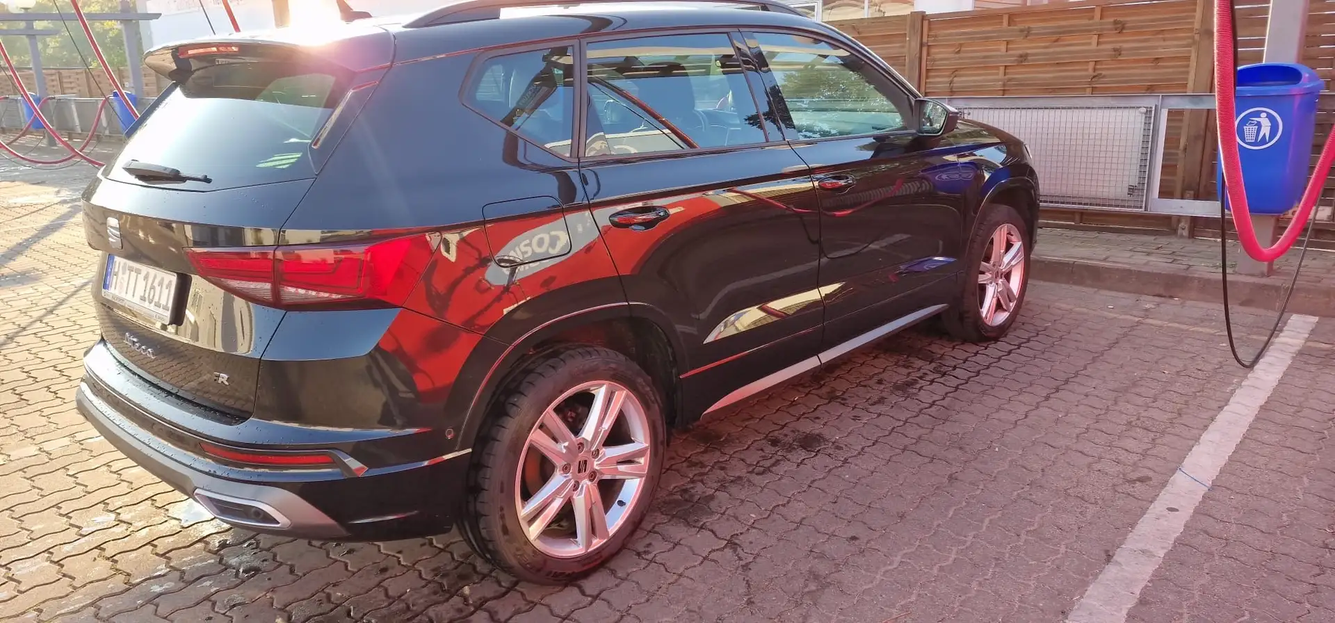 SEAT Ateca Ateca 1.5 TSI ACT DSG OPF FR Schwarz - 2