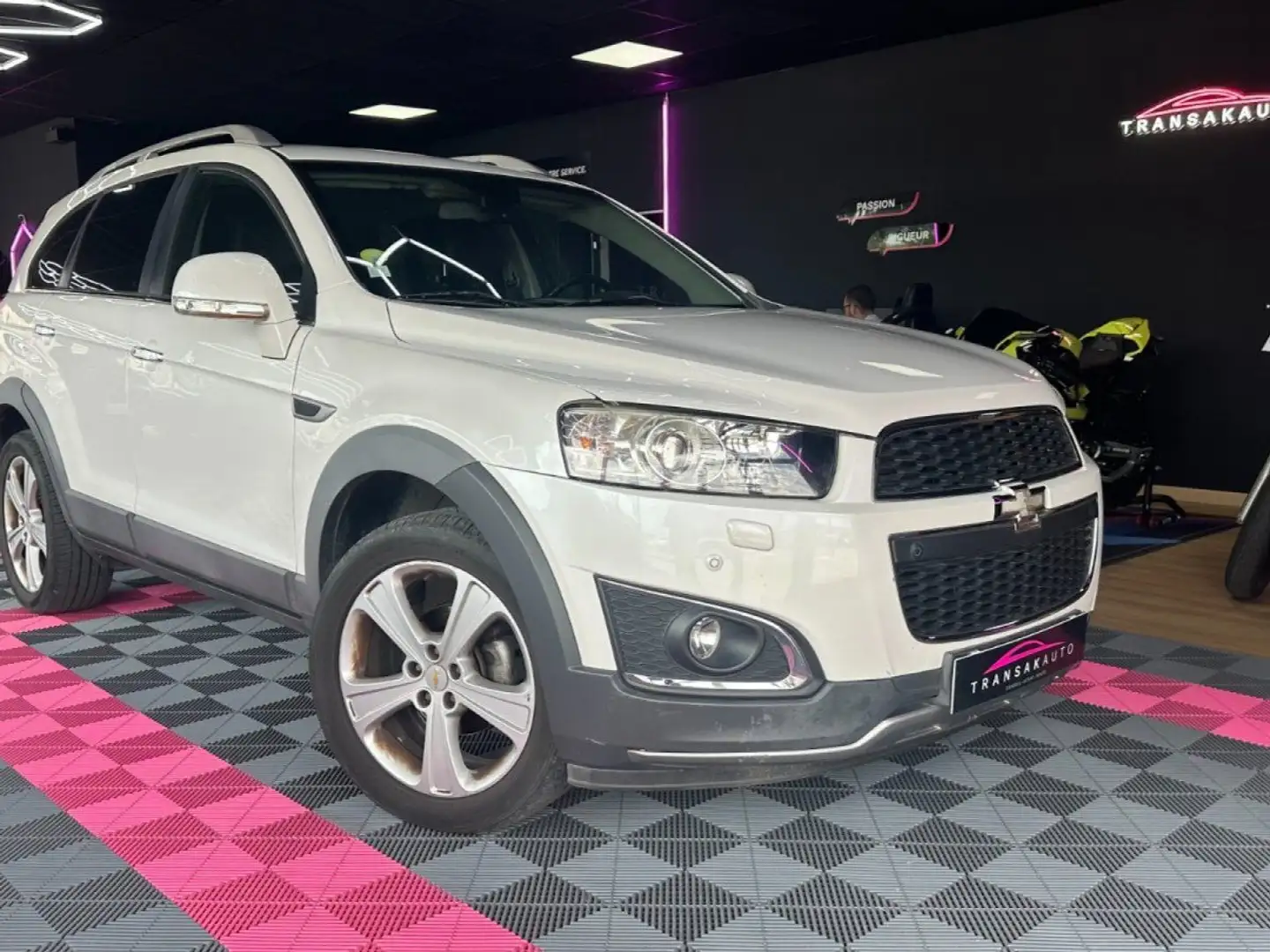 Chevrolet Captiva 2.2 VCDI 184 ch AWD 1ère Main - 7 Places - Boite Auto - Camera - Sièges elec Bianco - 1
