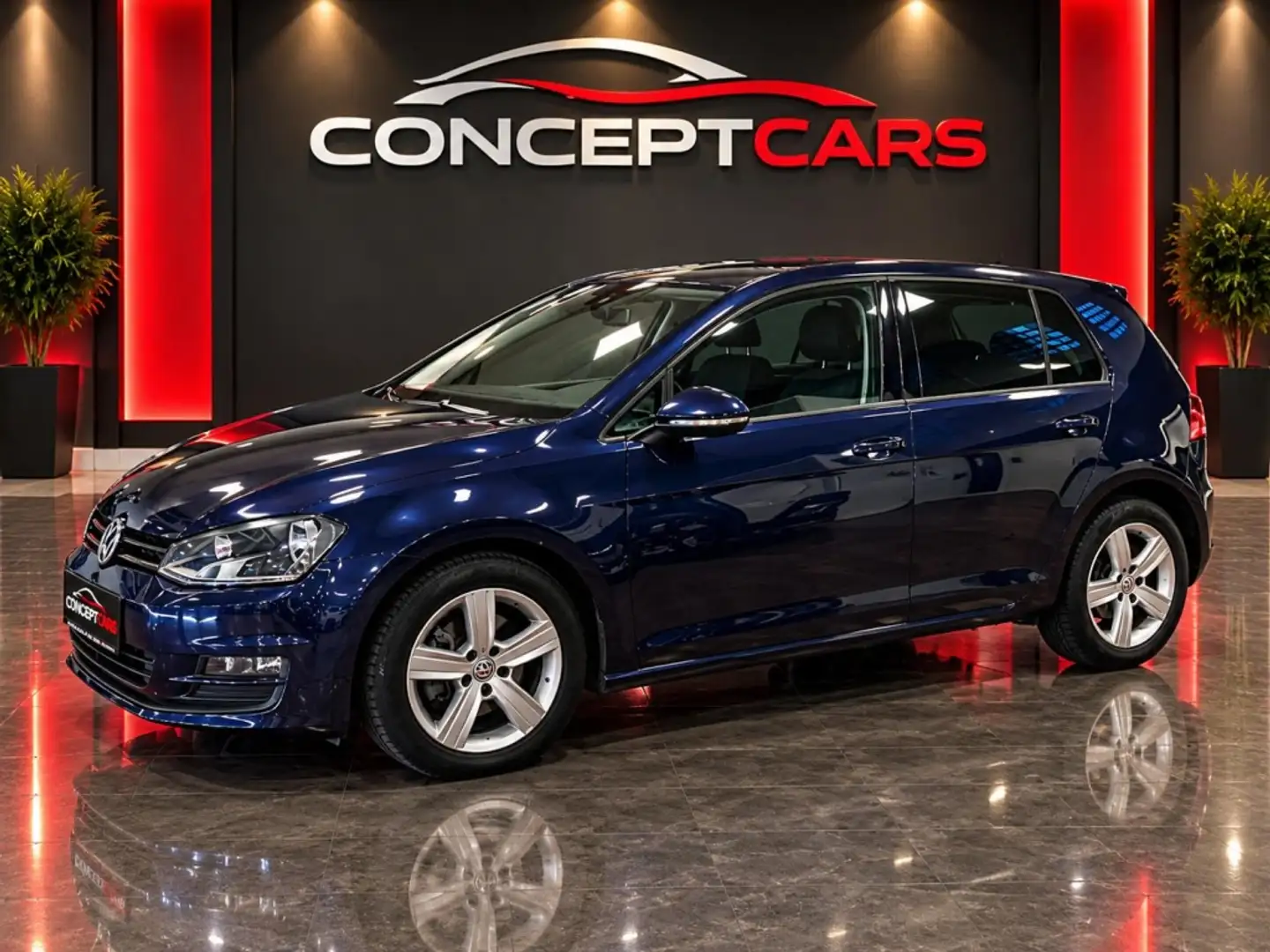 Volkswagen Golf 1.6TDI CR BMT Advance 105 Azul - 2