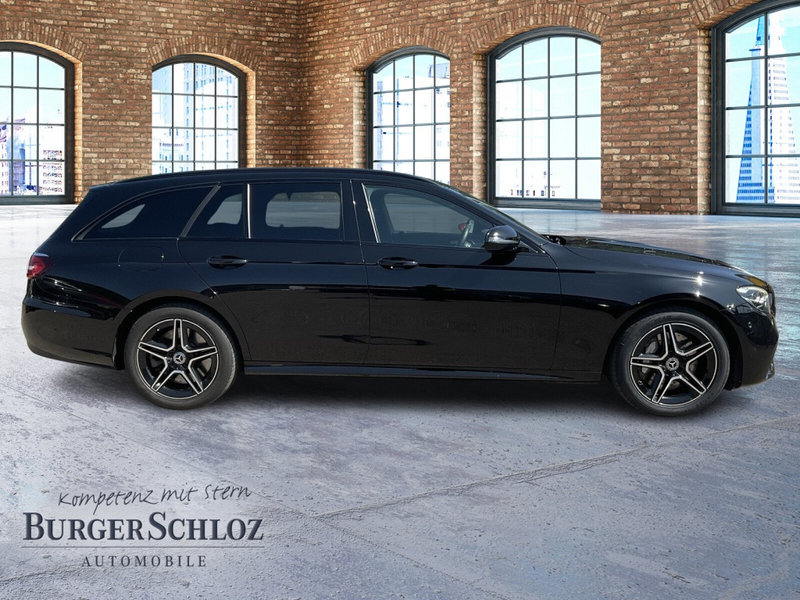 Mercedes-Benz E 300 de T-Modell ACC AUT Kam. KlimaA LED LM PDC — photo 4