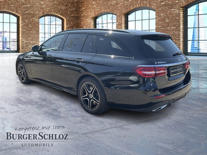 Mercedes-Benz E 300 de T-Modell ACC AUT Kam. KlimaA LED LM PDC — photo 7